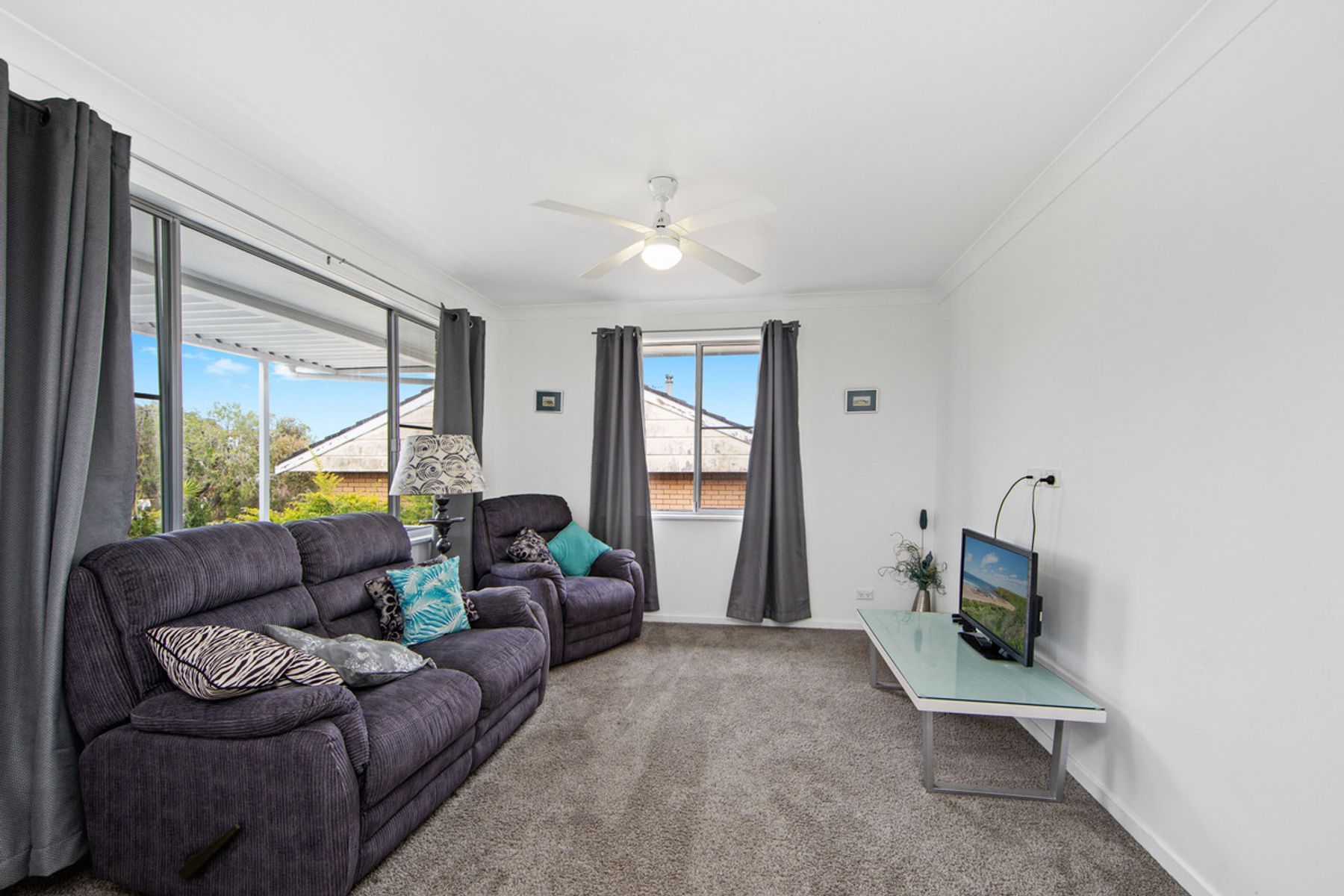 28 Clifton Drive, Port Macquarie NSW 2444, Port Macquarie - Thumbnail 2