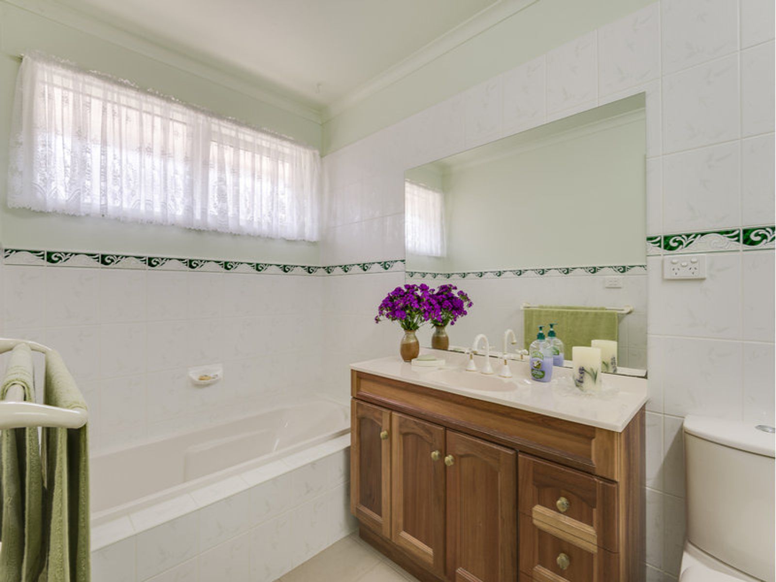 61 Aldridge Street, Endeavour Hills, VIC 3802, Endeavour Hills - Thumbnail 6