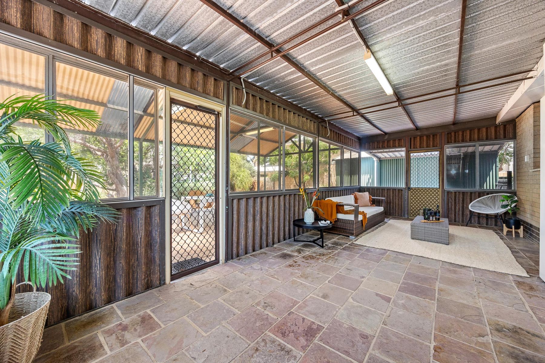 WEB 15 Dunford Street, Willagee 18