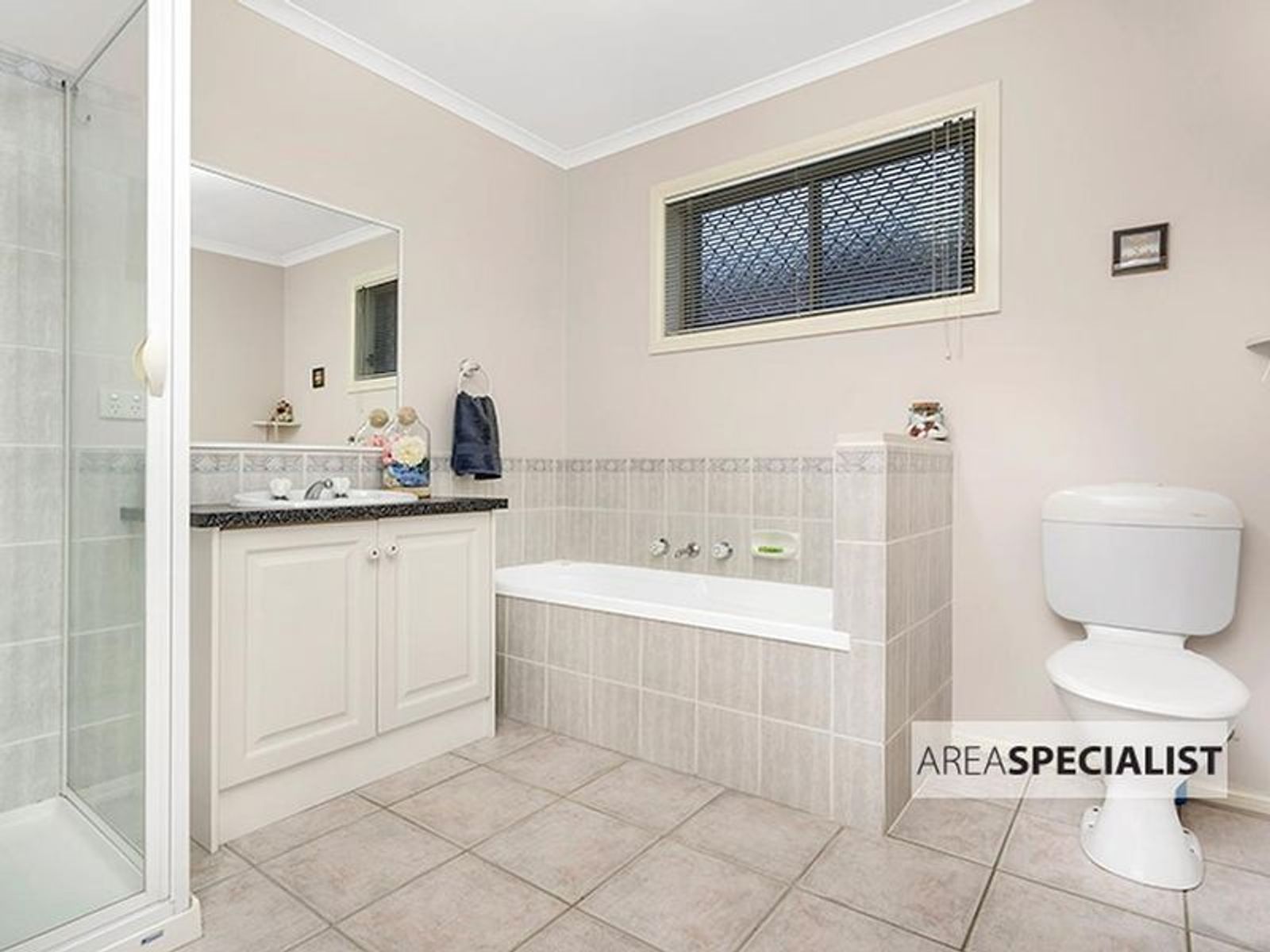 24 Emmerson Street, Keysborough, VIC 3173, Keysborough - Thumbnail 8