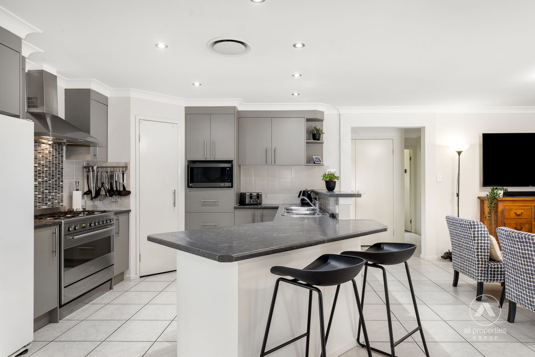 32 St Johns Way, Boronia Heights QLD 4124, Boronia Heights - Thumbnail 5