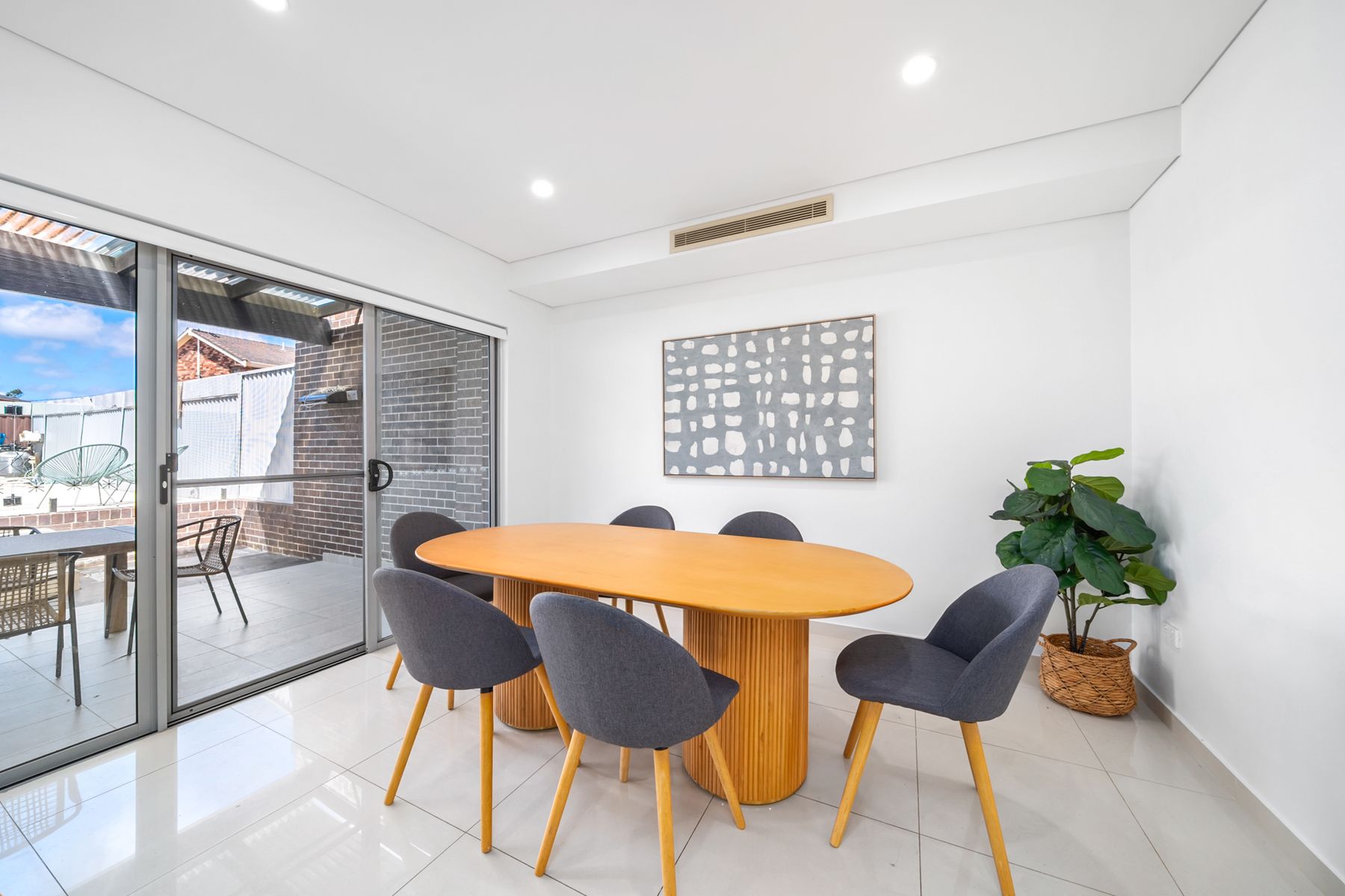 11A Dernancourt Parade, Milperra NSW 2214, Milperra - Thumbnail 4