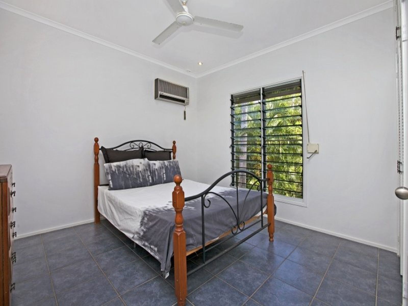 35 Kapalga Street, Tiwi NT 0810, Tiwi - Thumbnail 8
