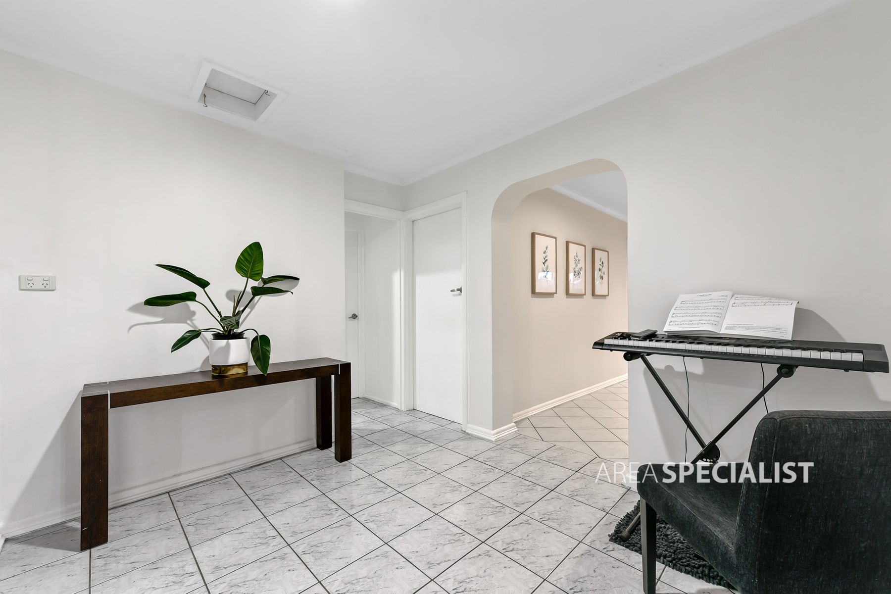 11 Pike Court, Noble Park, VIC 3174, Noble Park - Thumbnail 4