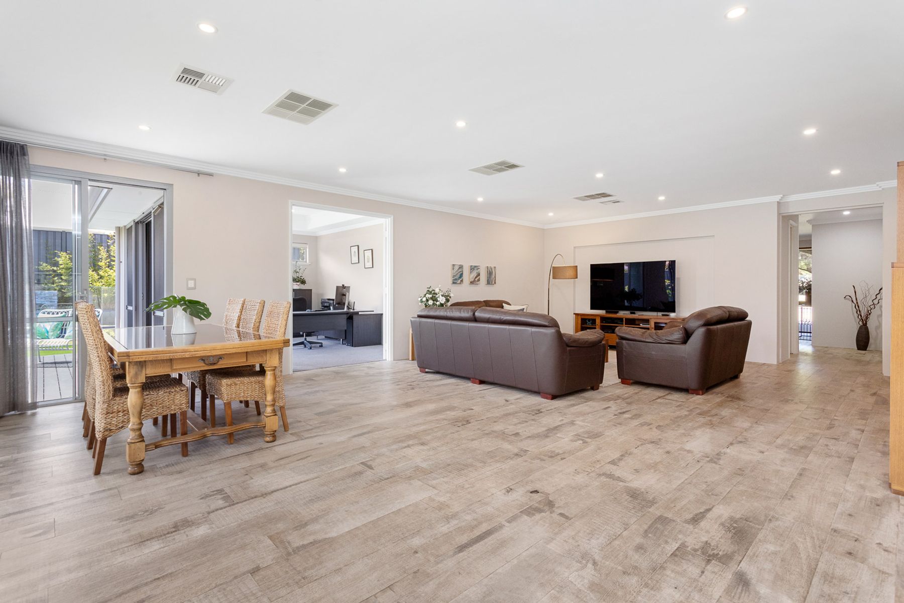 280 The Boulevard, City Beach, WA 6015, City Beach - Thumbnail 7