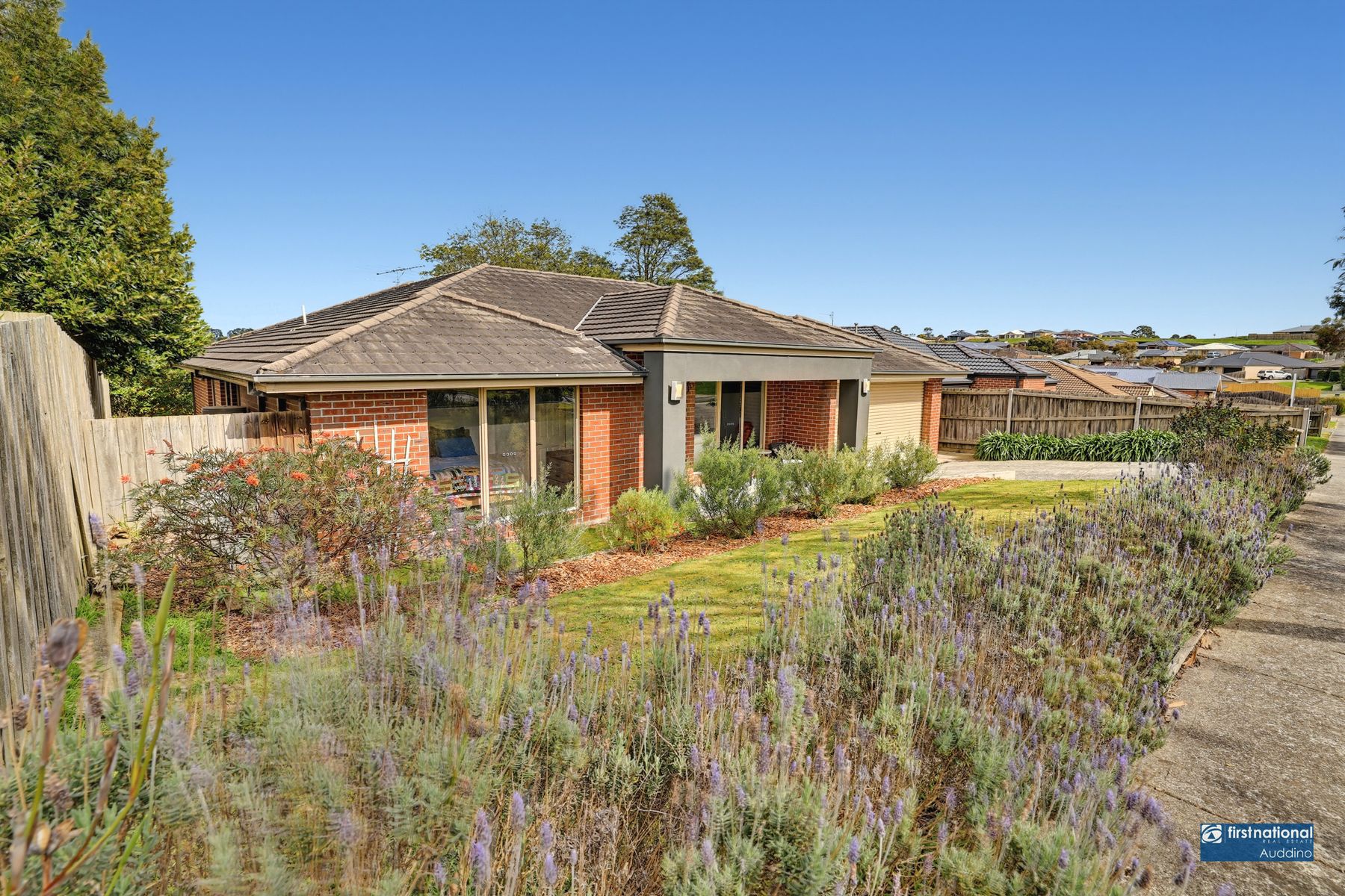 7 Georgina Parade, Korumburra - Image 1