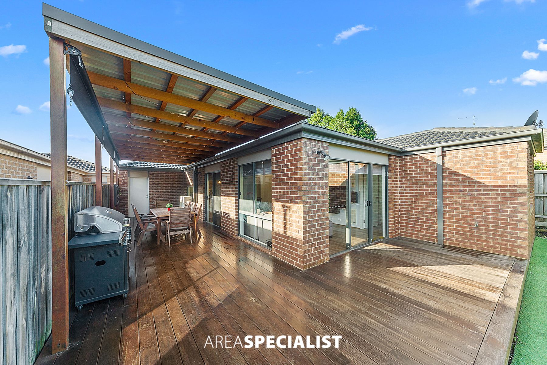 12 Cascade Way, Pakenham, VIC 3810, Pakenham - Thumbnail 5