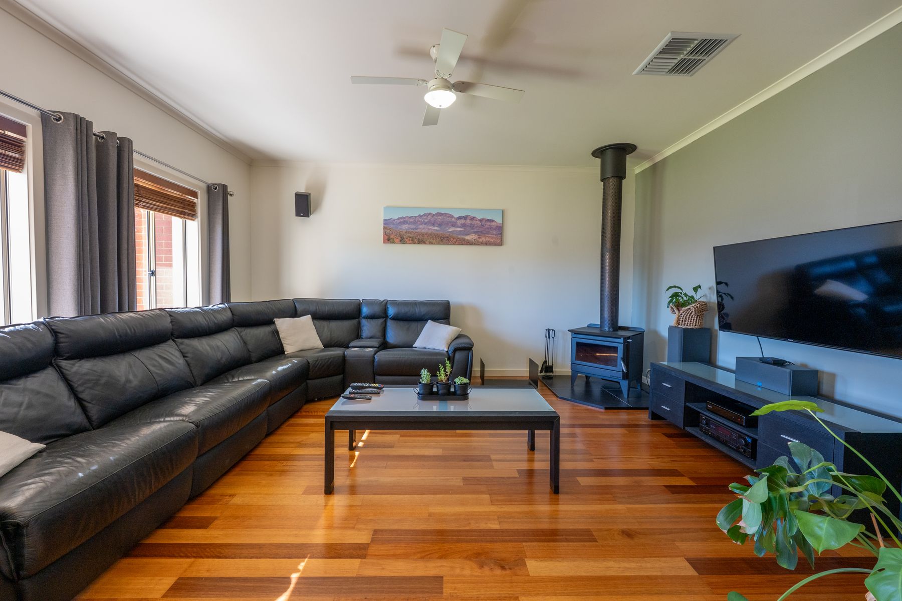 122 Moonta Road, Moonta Bay SA 5558, Moonta Bay - Thumbnail 2
