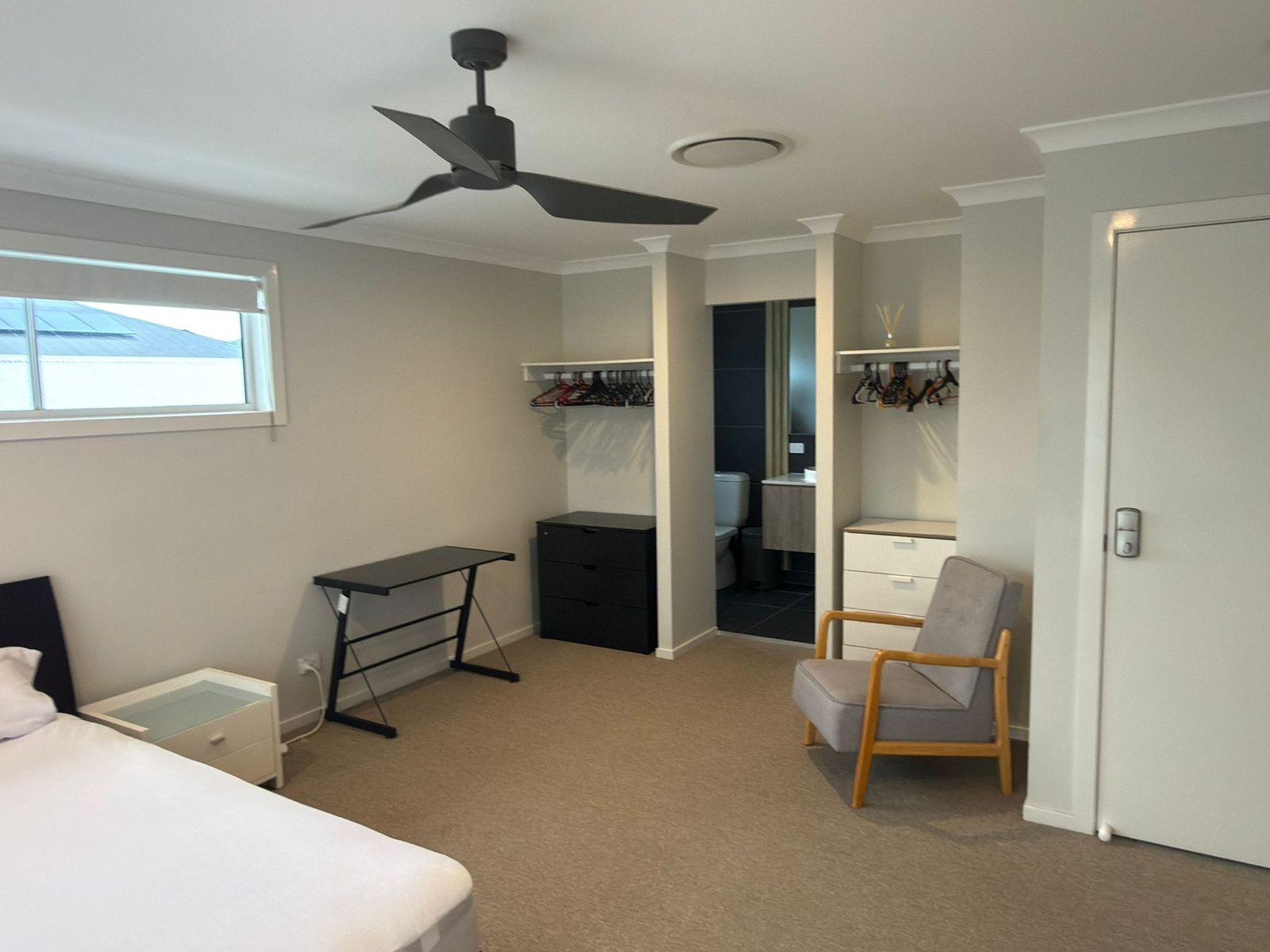 Room 4/62 Citron Crescent, Helensvale QLD 4212, Helensvale - Thumbnail 6