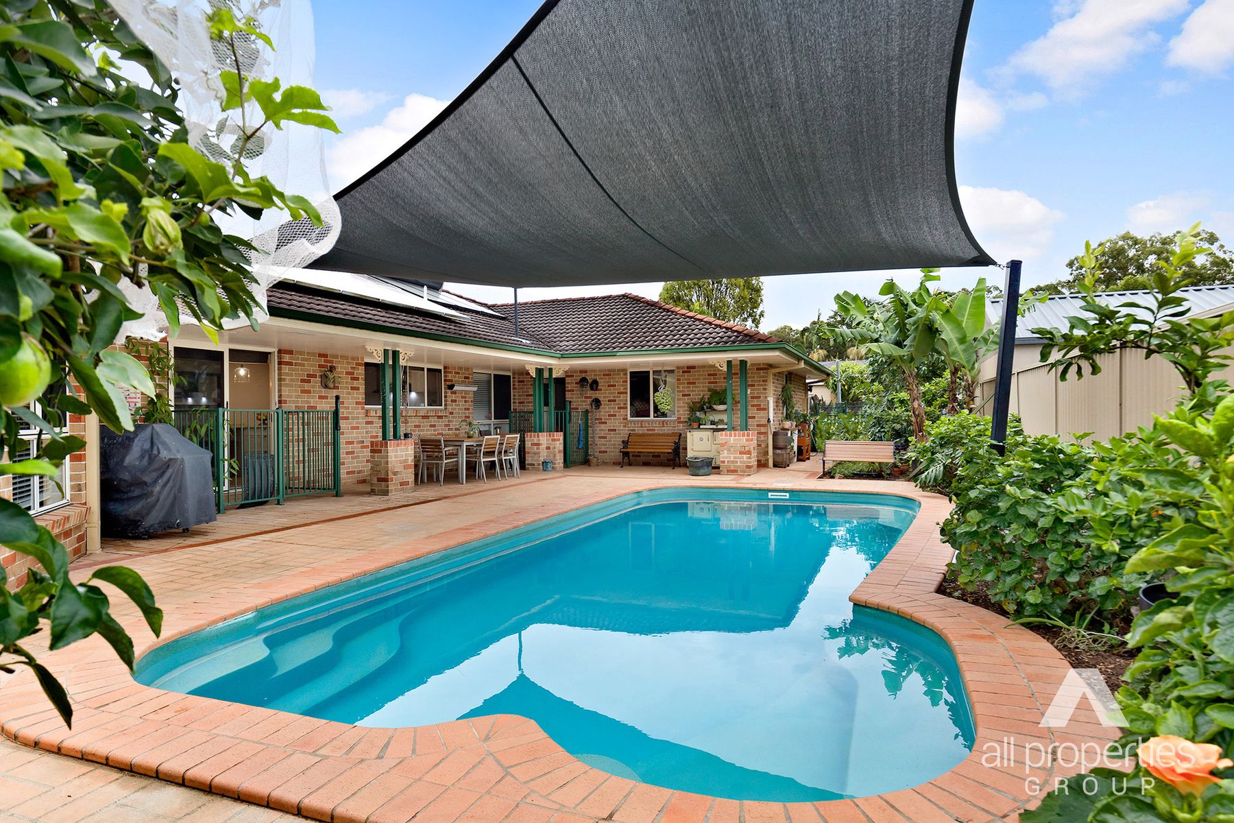 22 Kingaroy Avenue, Helensvale QLD 4212, Helensvale - Thumbnail 2