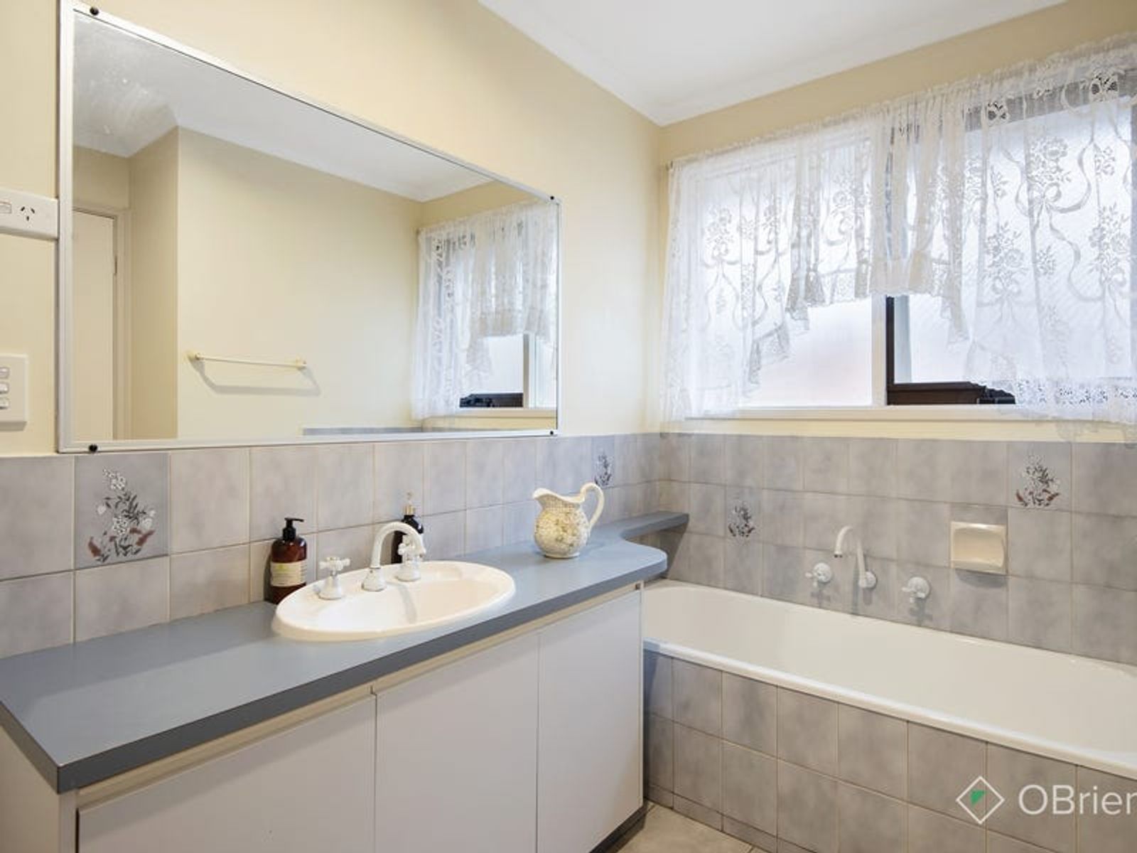 12 Paula Terrace, Endeavour Hills, VIC 3802, Endeavour Hills - Thumbnail 6