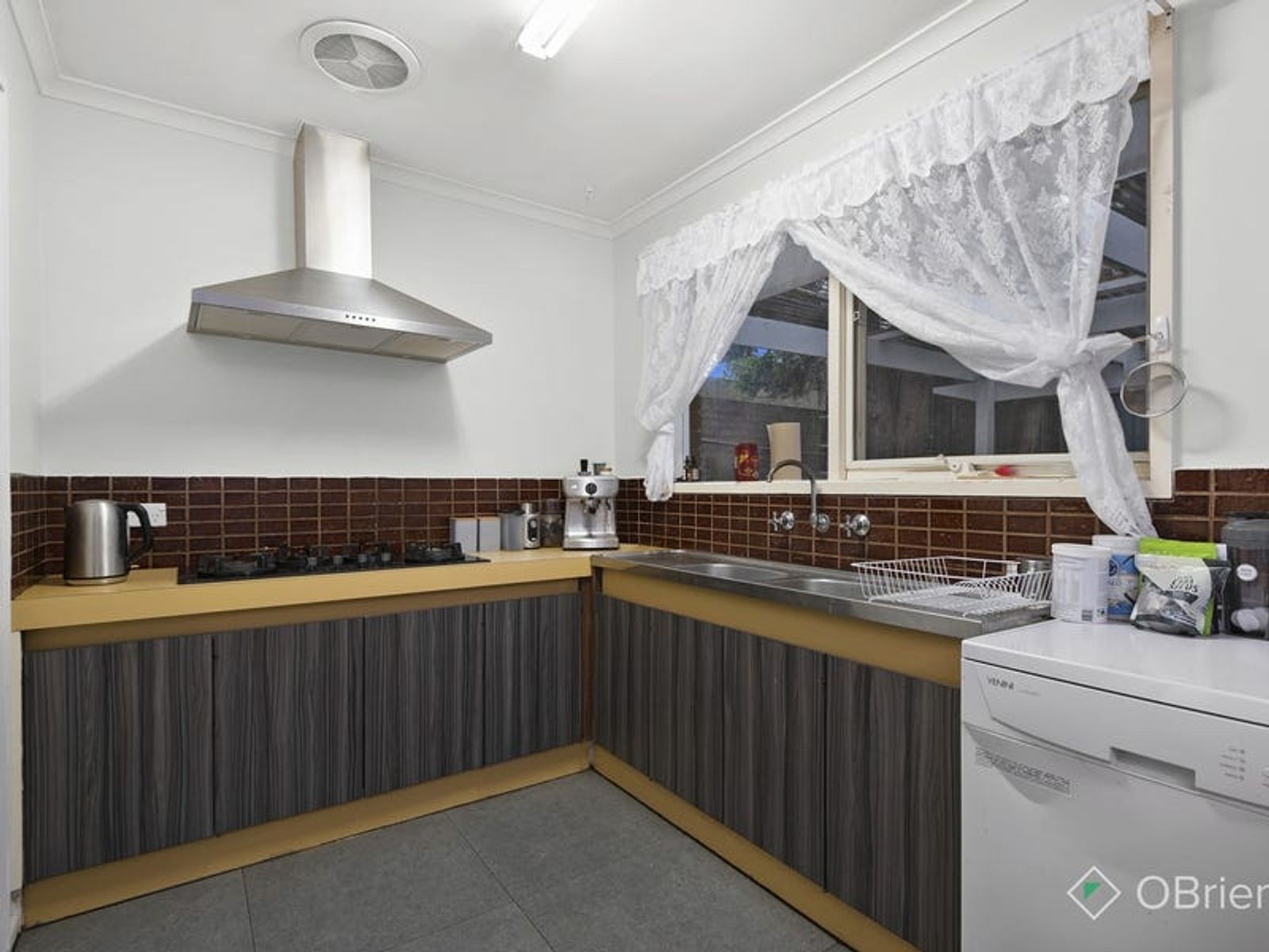 30 Matthew Flinders Avenue, Endeavour Hills, VIC 3802, Endeavour Hills - Thumbnail 3