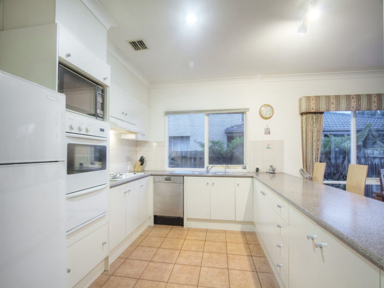 11 Cunningham Close, Aspendale Gardens, VIC 3195, Aspendale Gardens - Thumbnail 5