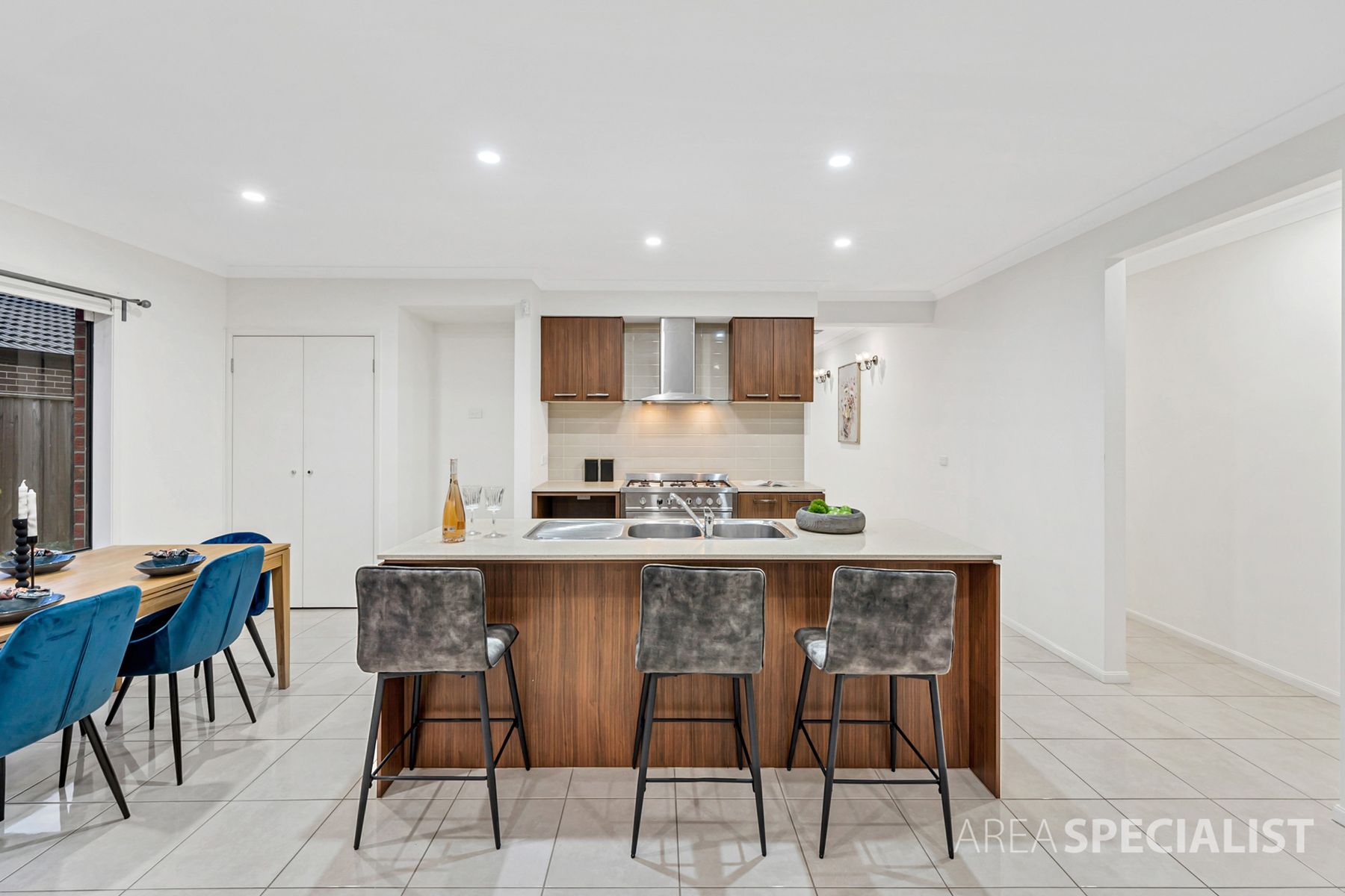 9 Waltzing Drive, Lynbrook, VIC 3975, Lynbrook - Thumbnail 5
