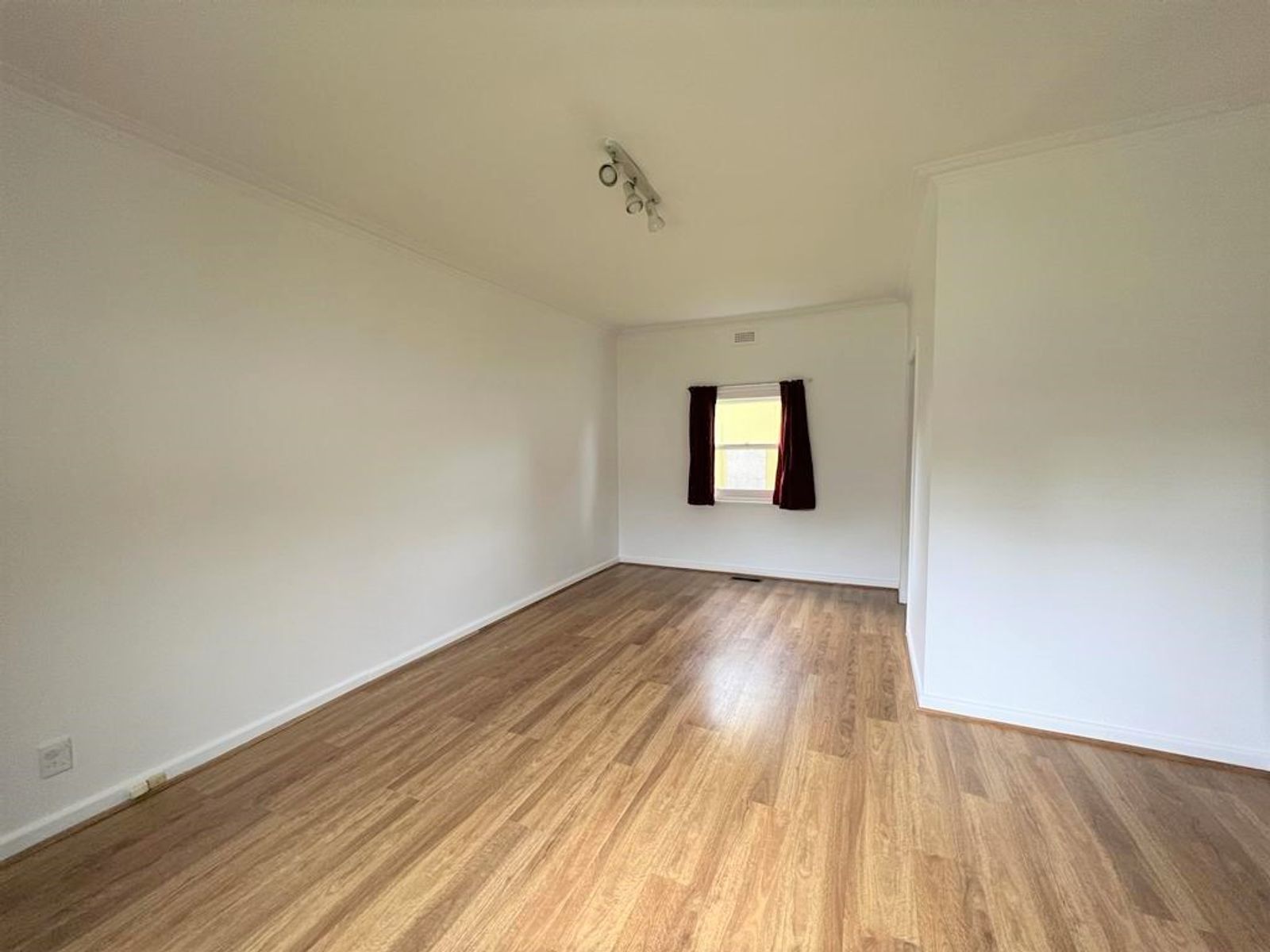 53 Austin Street, Ferntree Gully VIC 3156, Ferntree Gully - Thumbnail 3