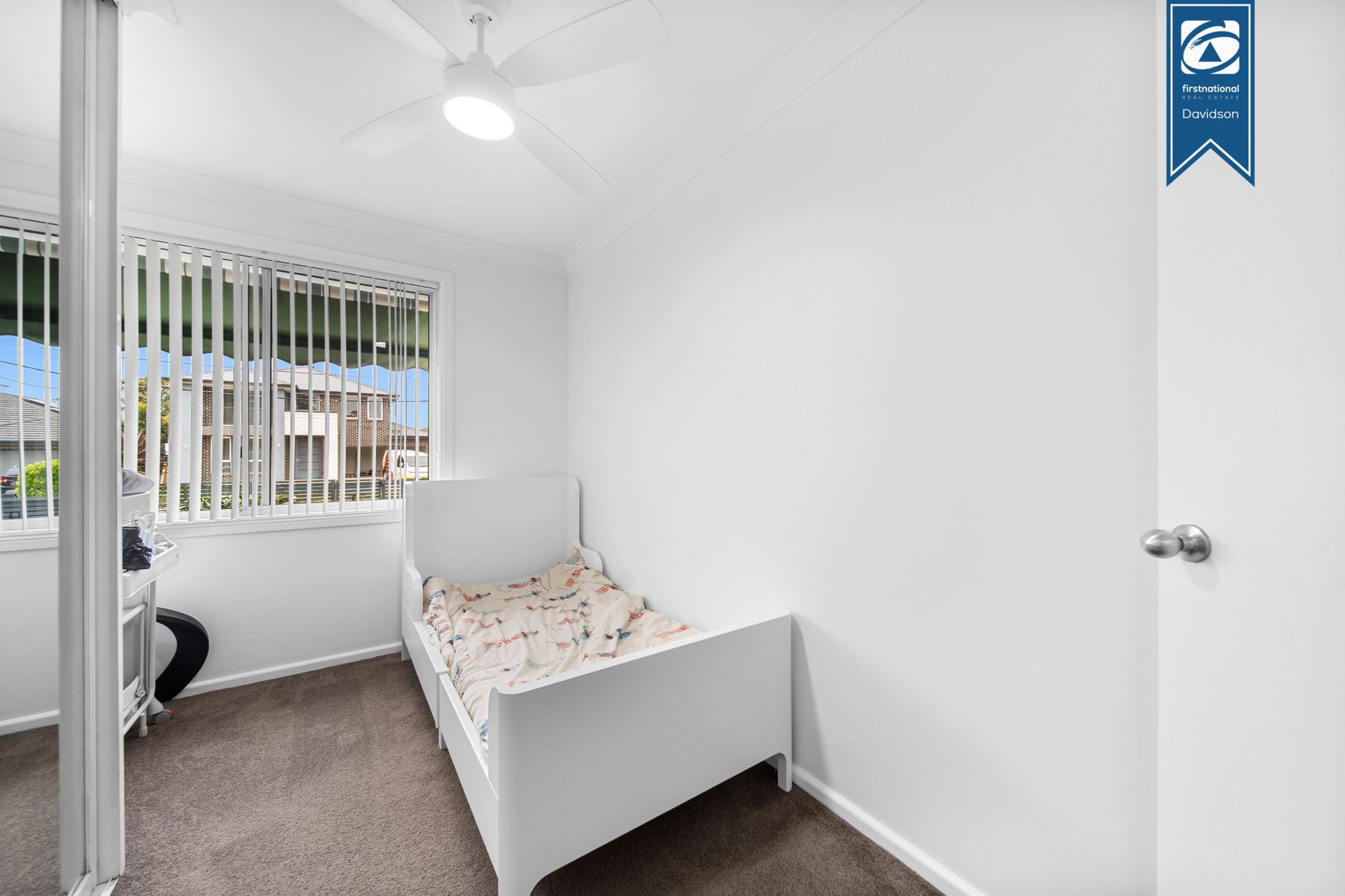 11 Damour Street, Holsworthy NSW 2173, Holsworthy - Thumbnail 7