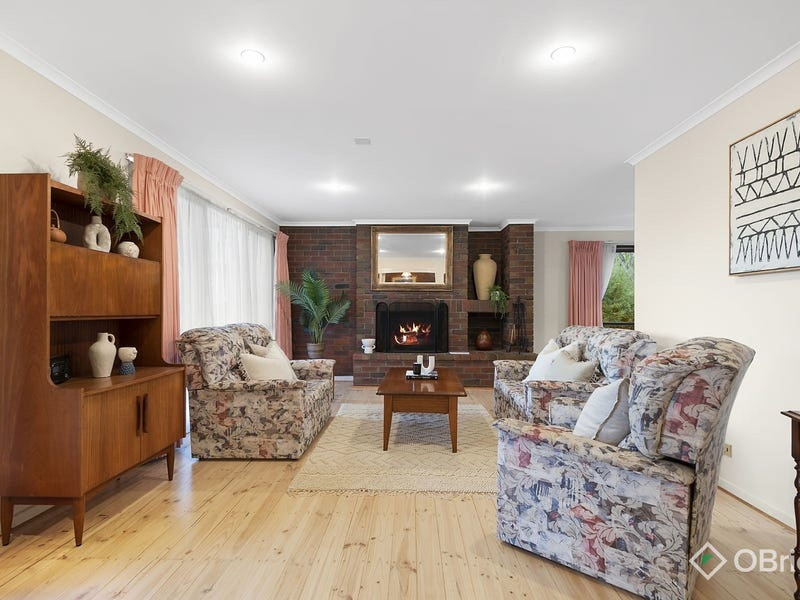 5 Leila Court, Endeavour Hills, VIC 3802, Endeavour Hills - Thumbnail 2