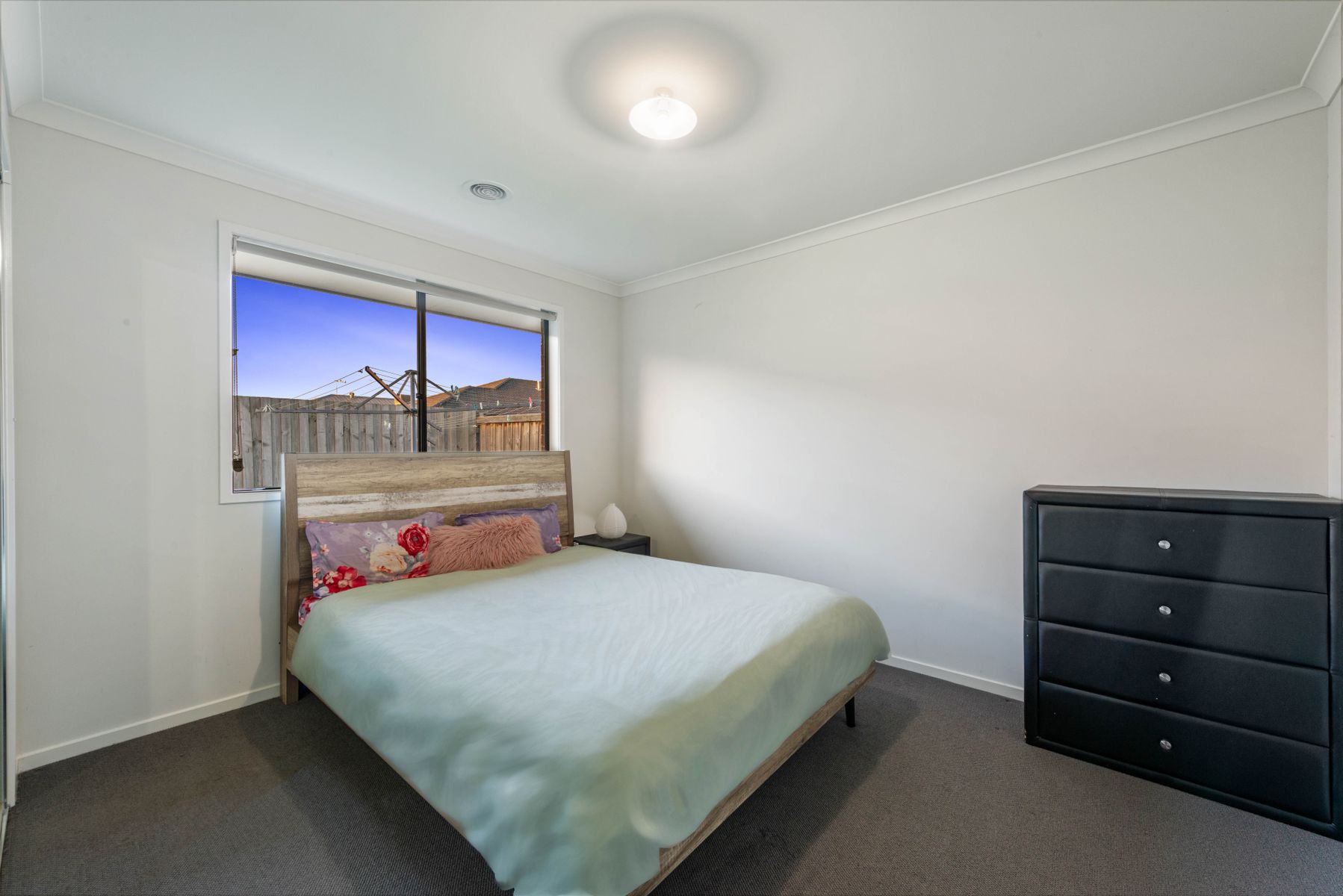 75 Newmarket Road, Werribee, VIC 3030, Werribee - Thumbnail 6