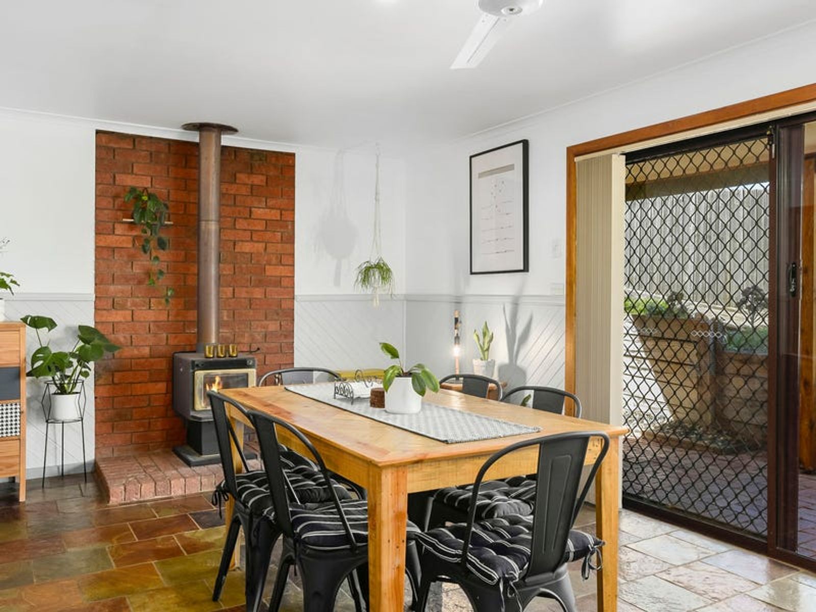 21 Riversdale Crescent, Darley VIC 3340, Darley - Thumbnail 3