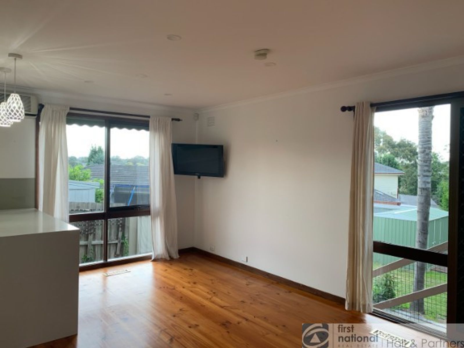 6 Nyora Close, Endeavour Hills VIC 3802, Endeavour Hills - Thumbnail 5