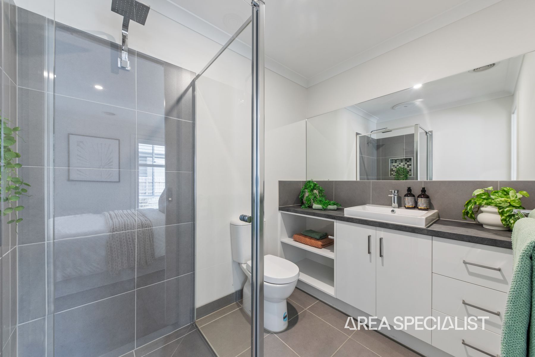 2/24 Gardner Street, Koo Wee Rup, VIC 3981, Koo Wee Rup - Thumbnail 5