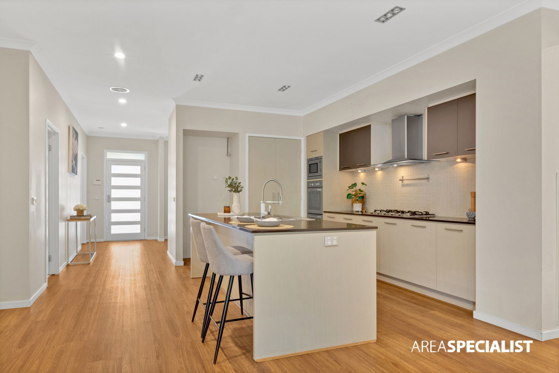 6 Cherry Lake Green, Caroline Springs, VIC 3023, Caroline Springs - Thumbnail 7