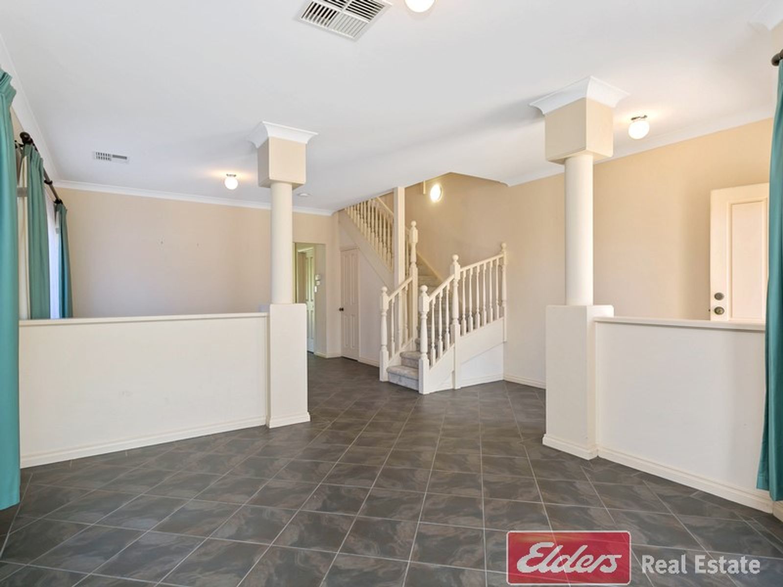21 Heron Walk, Mawson Lakes, SA 5095, Mawson Lakes - Thumbnail 5