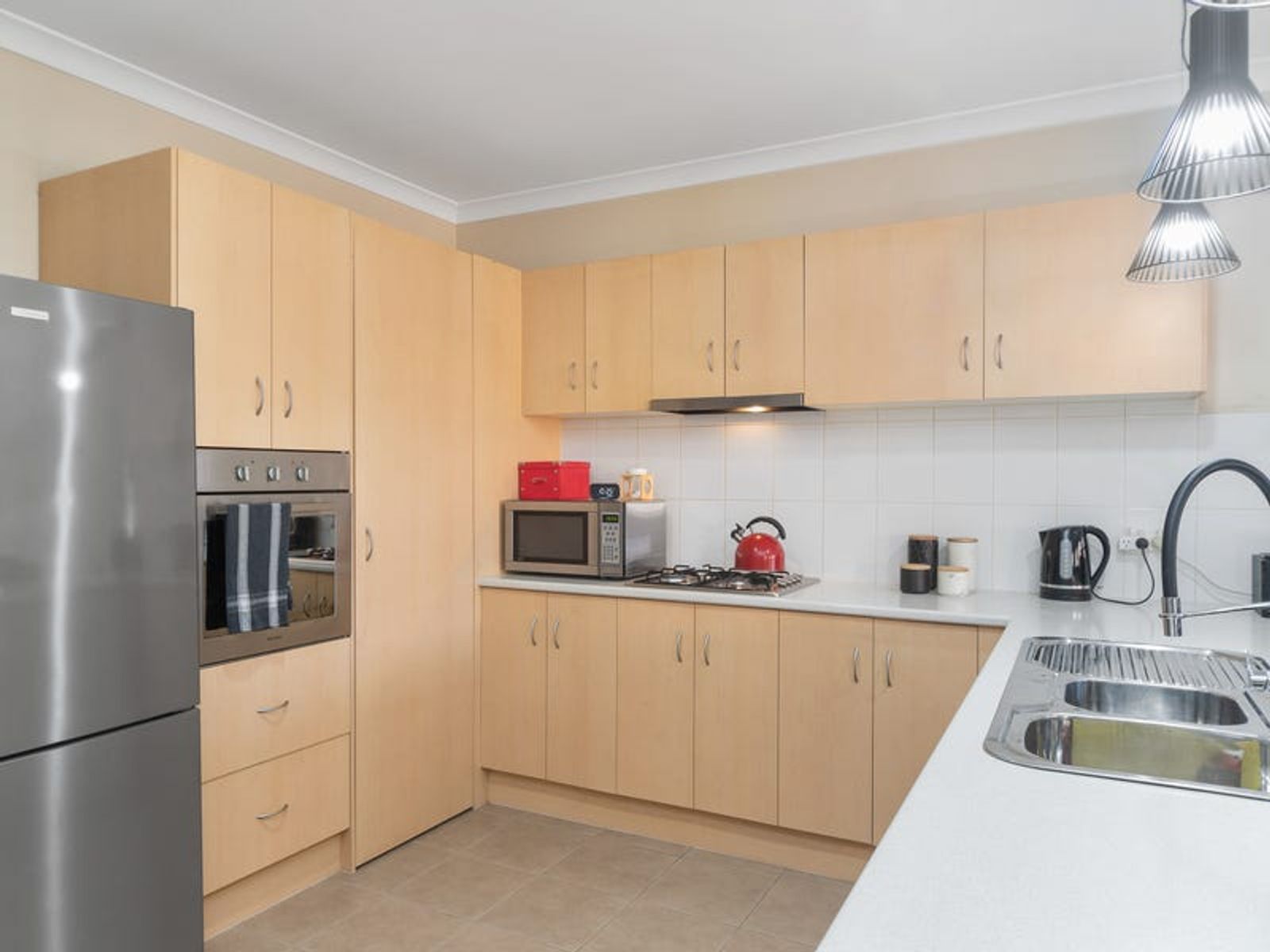 27 Waterbury Street, Cranbourne, VIC 3977, Cranbourne - Thumbnail 6