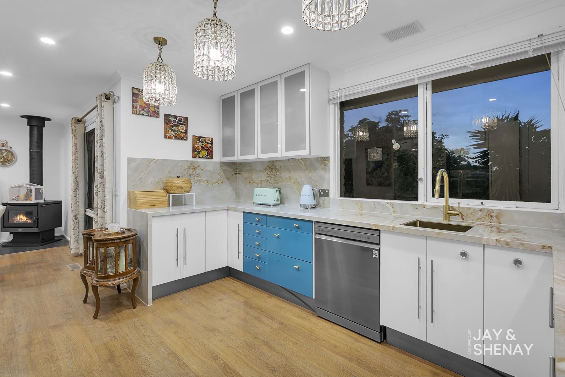 13 William Perry Close, Endeavour Hills, VIC 3802, Endeavour Hills - Thumbnail 6