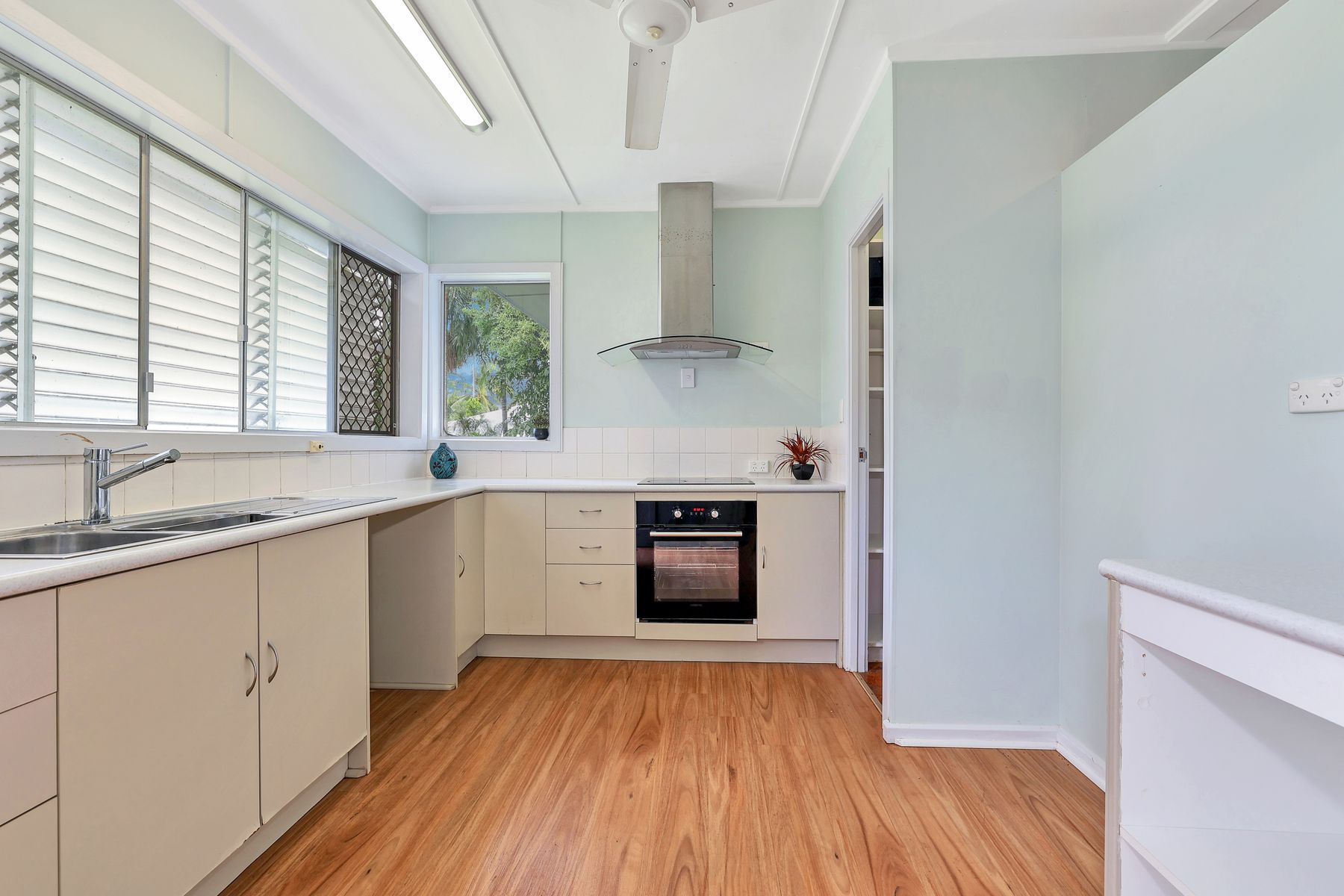 13 Marella Street, Larrakeyah NT 0820, Larrakeyah - Thumbnail 5