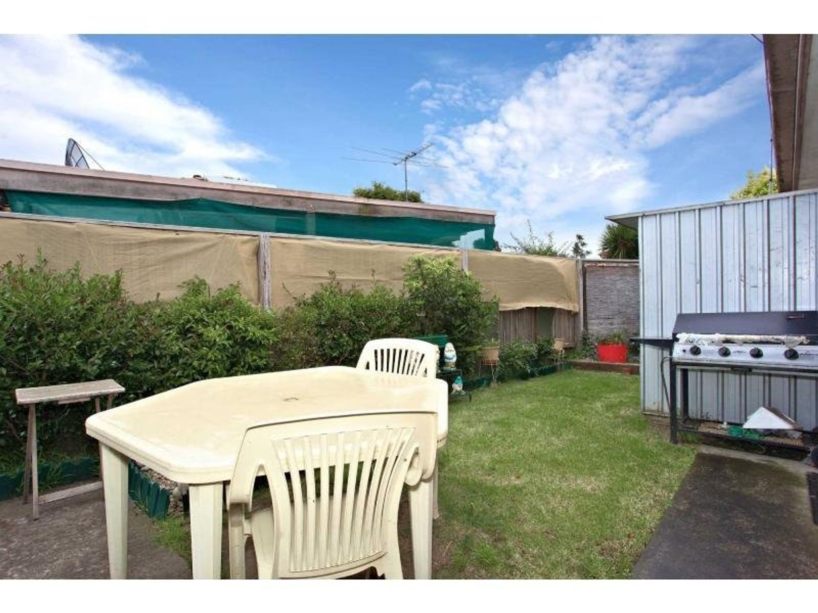Unit 1/6 Hazlitt Court, Cranbourne, Cranbourne - Thumbnail 5