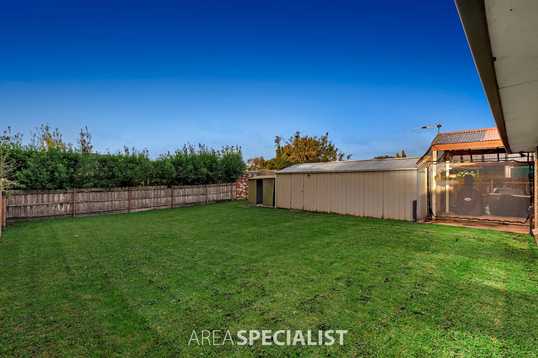 13 Cochrane Street, Cranbourne, VIC 3977, Cranbourne - Thumbnail 4