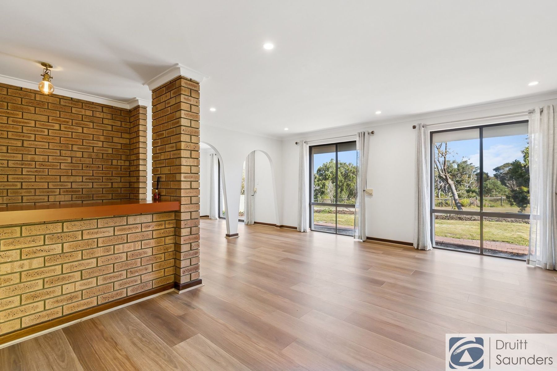 11 Peckham Crescent, Kingsley WA 6026, Kingsley - Thumbnail 6