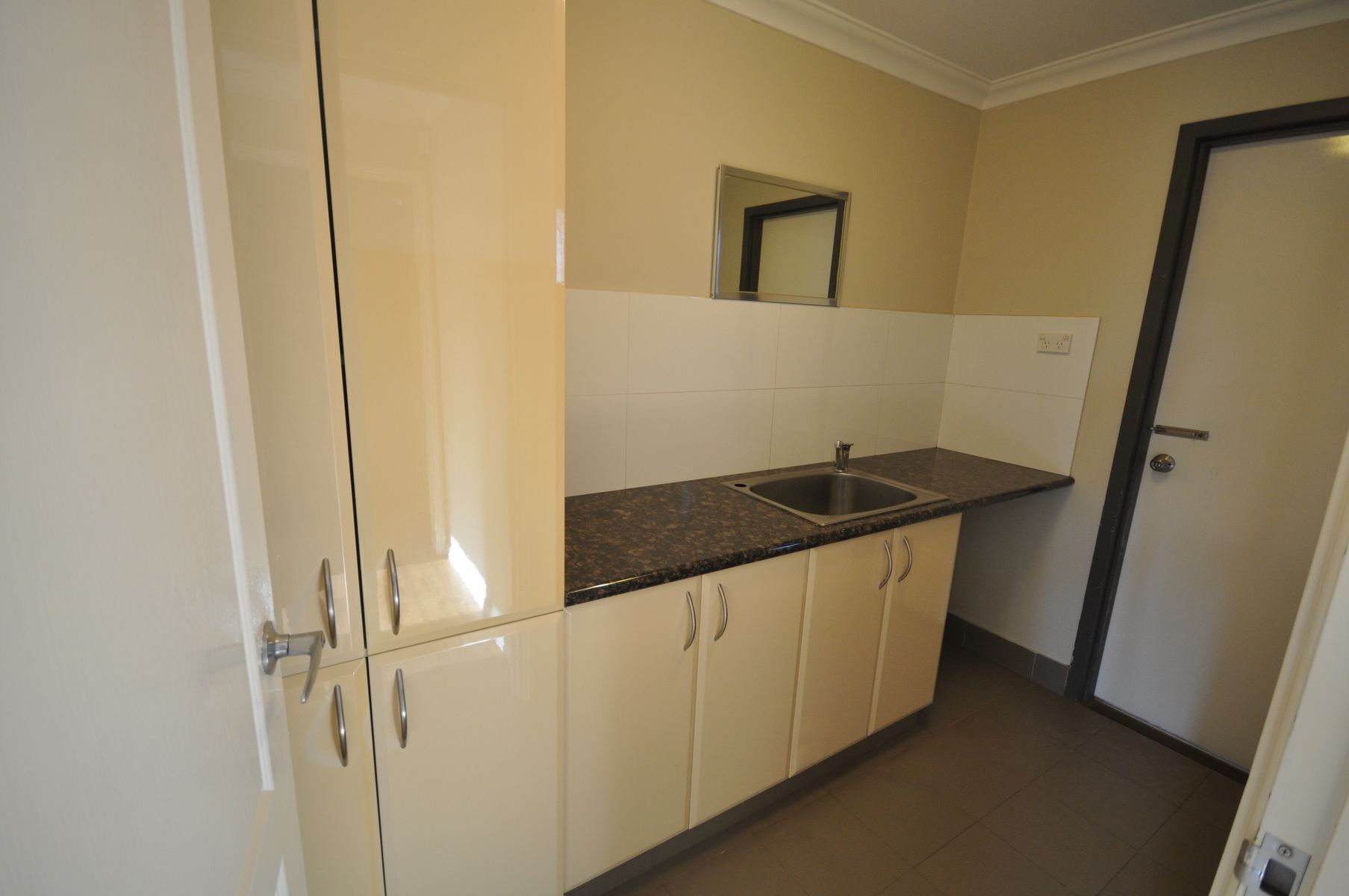 1/68 Morgans Street, Port Hedland WA 6721, Port Hedland - Thumbnail 7
