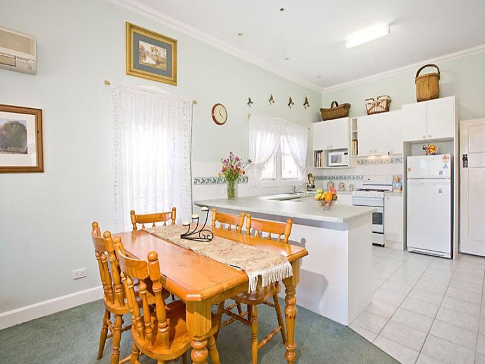 53 Winchester Street, Moonee Ponds - Thumbnail 2