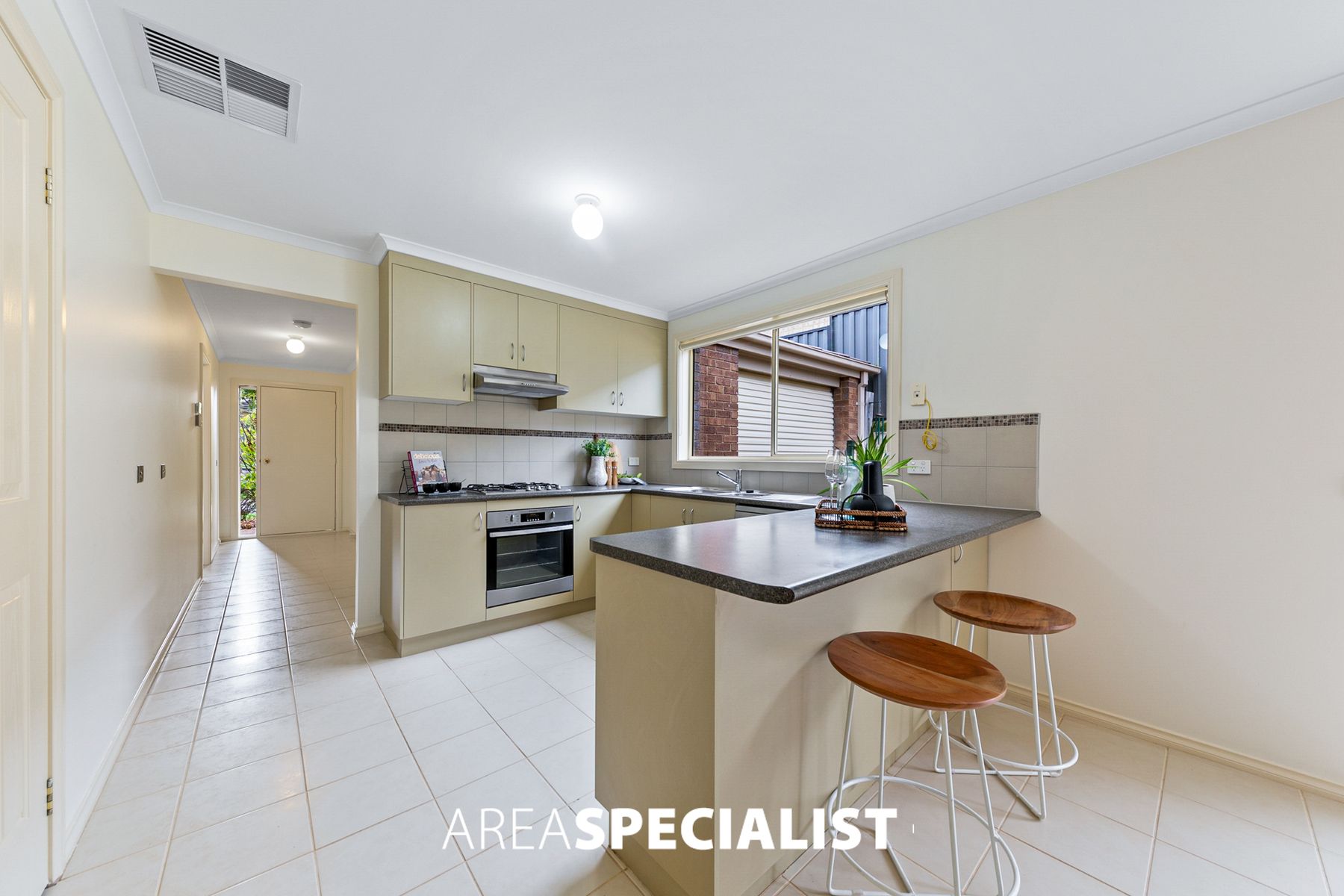 18 Huron Parkway, Pakenham, VIC 3810, Pakenham - Thumbnail 3