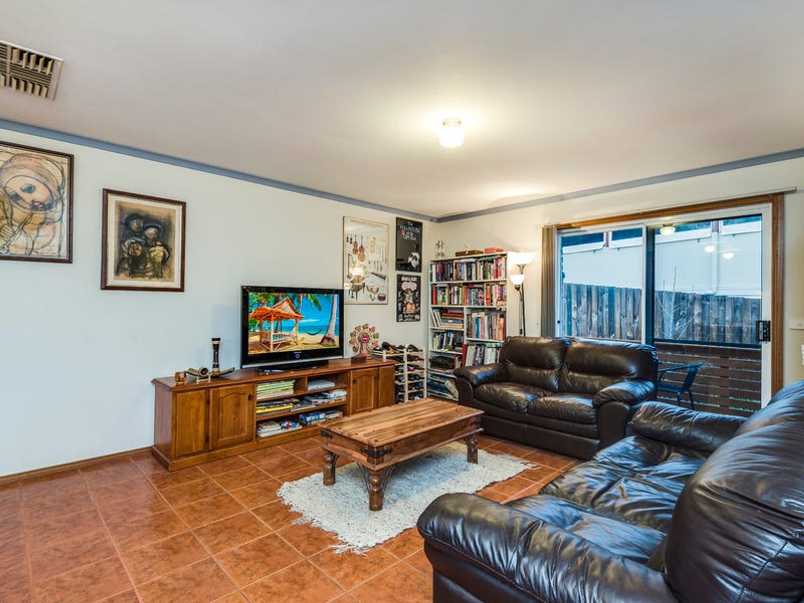 116 Gleneagles Drive, Endeavour Hills, VIC 3802, Endeavour Hills - Thumbnail 2