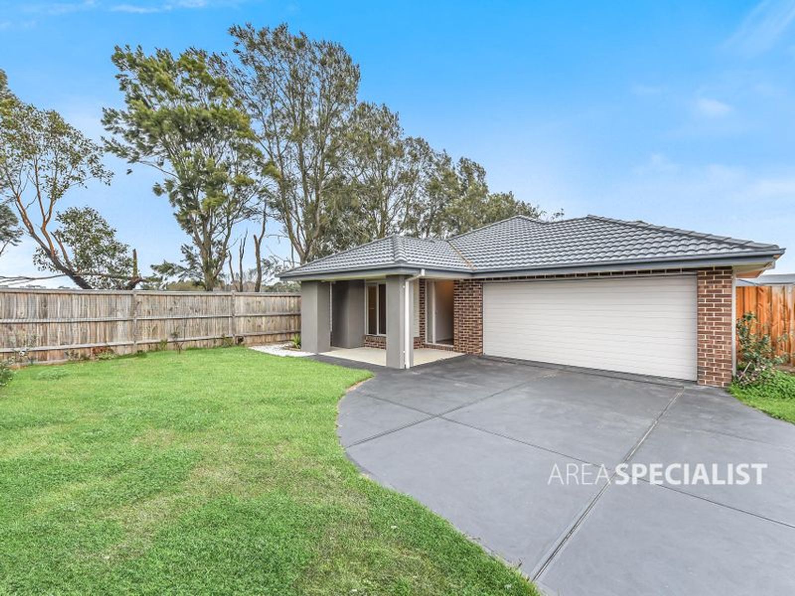 83 Aquatic Drive, Cranbourne West, VIC 3977, Cranbourne West - Thumbnail 2