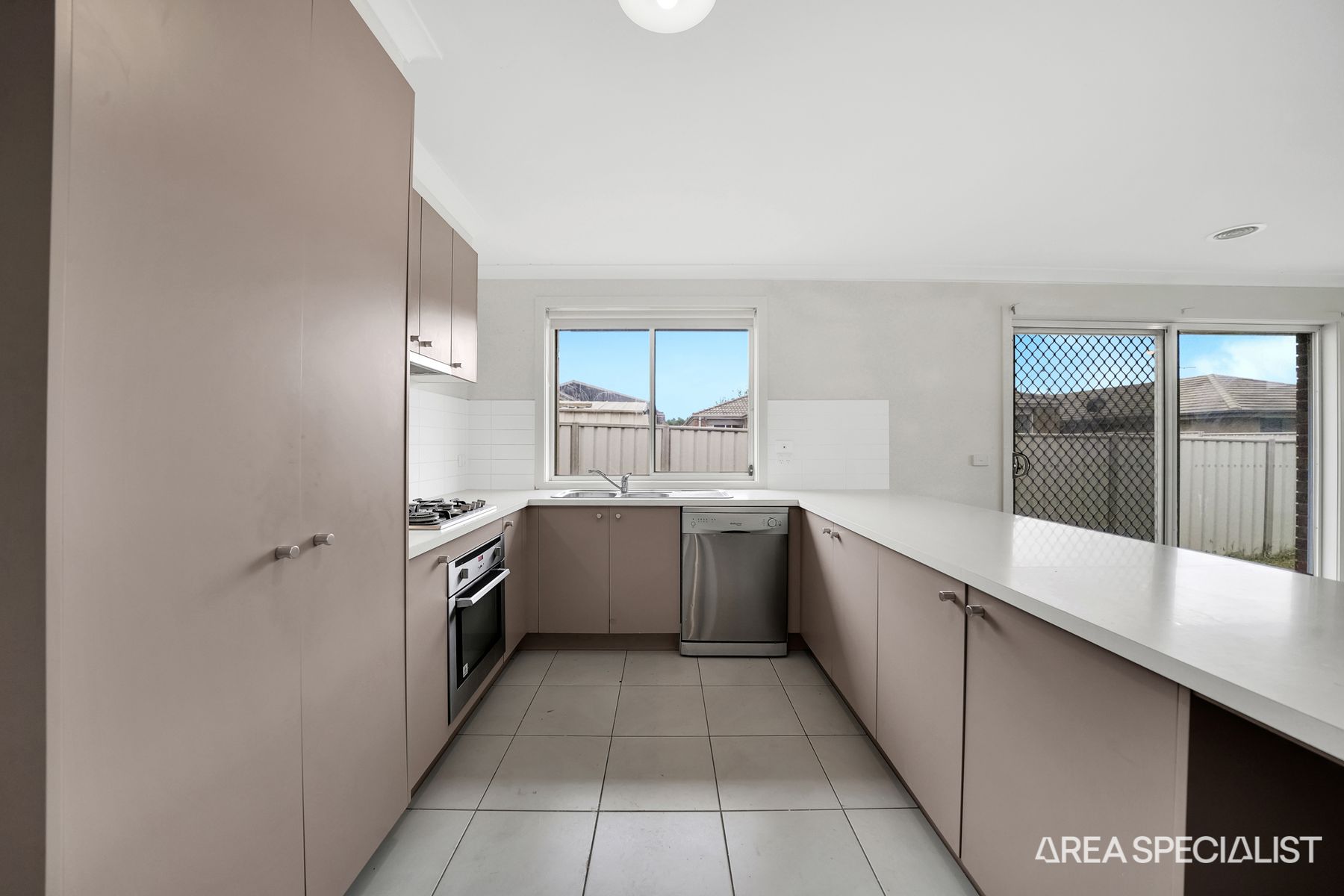 306 Clarkes Road, Brookfield, Brookfield - Thumbnail 8