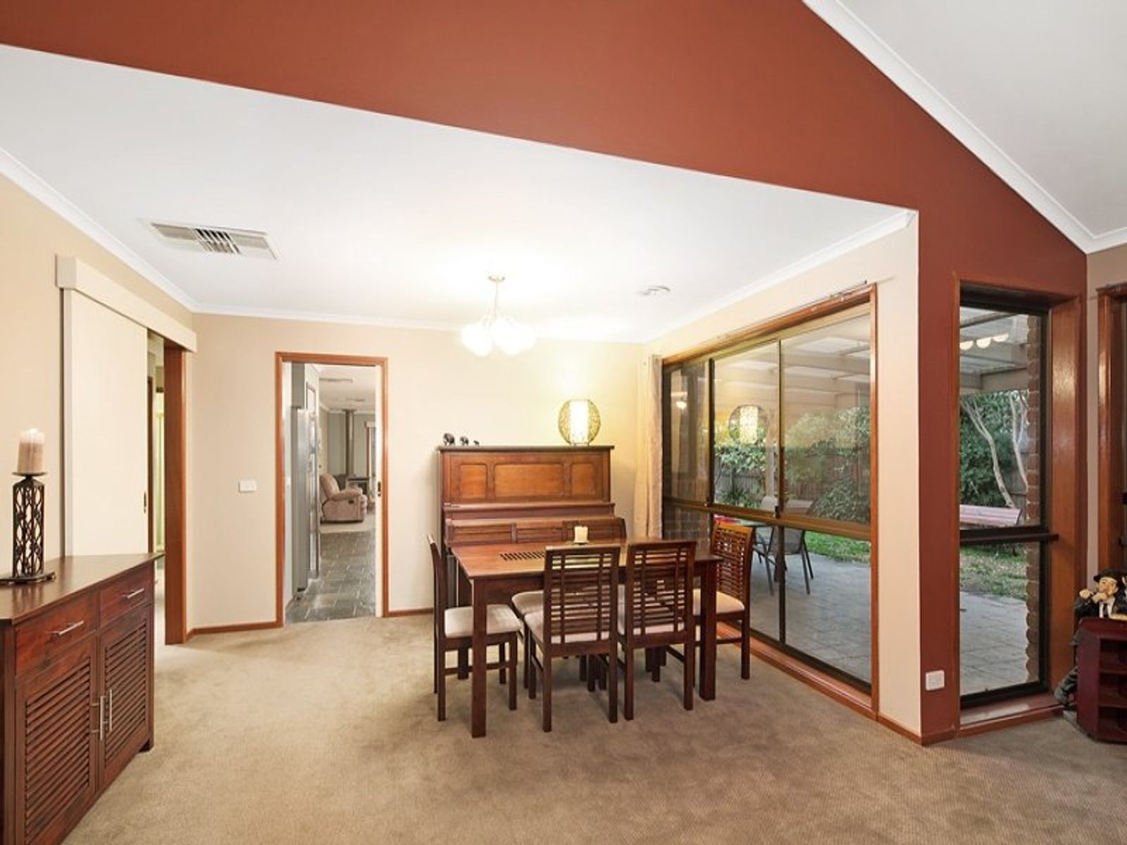 8 Yvette Court, Aspendale Gardens, VIC 3195, Aspendale Gardens - Thumbnail 5