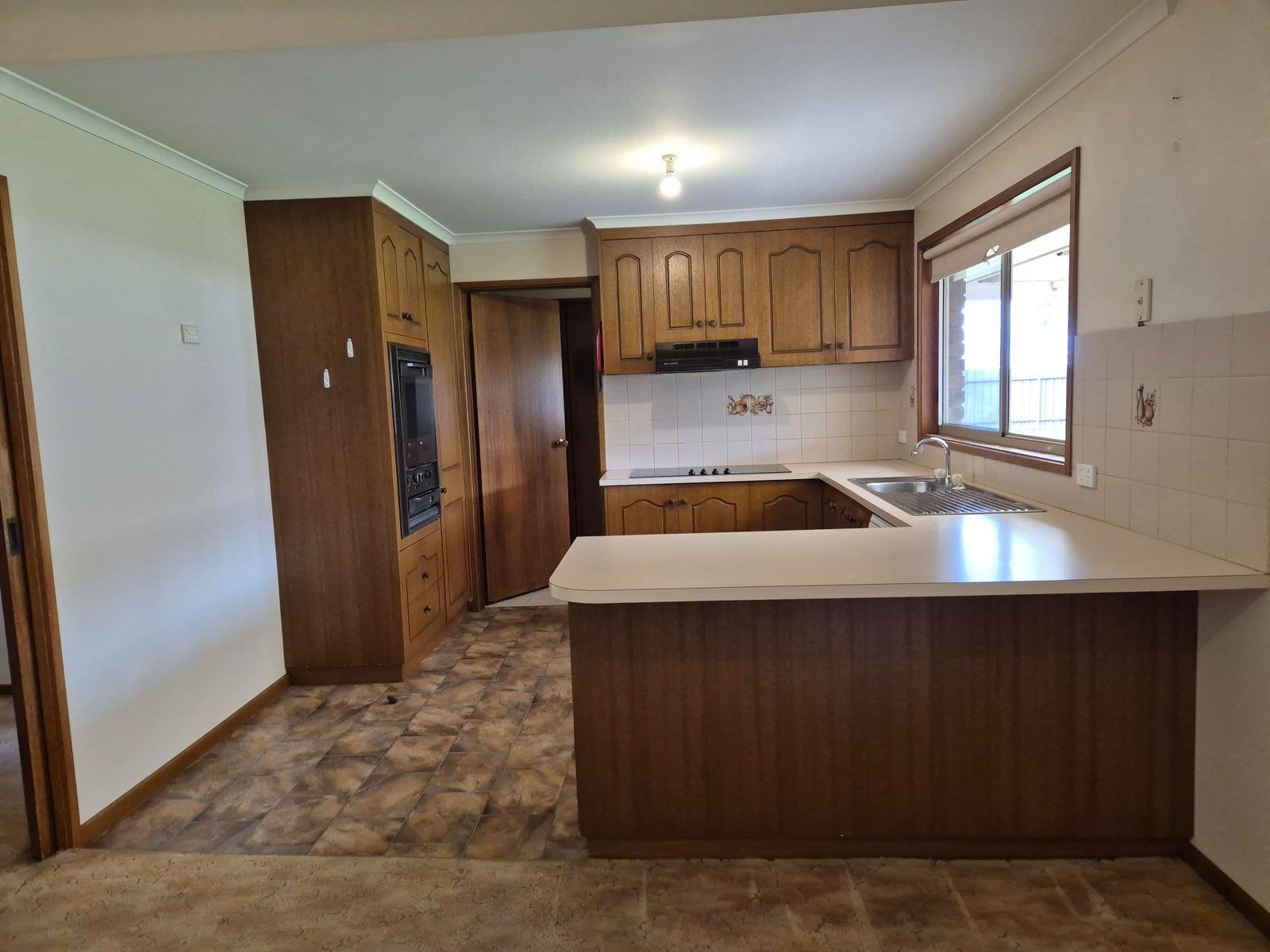 11 Macquarie Court, Mildura VIC 3500, Mildura - Thumbnail 2
