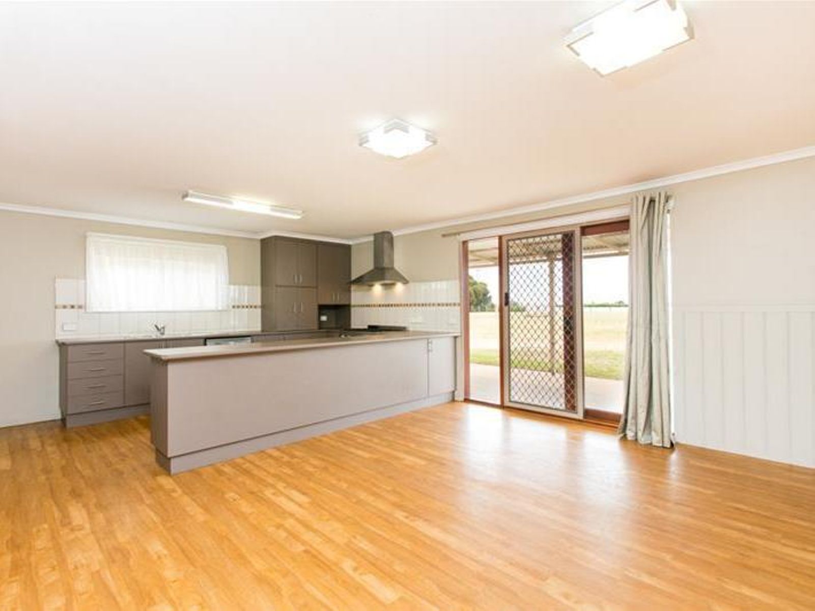 38 Kardinia Road, Coomealla - Thumbnail 4