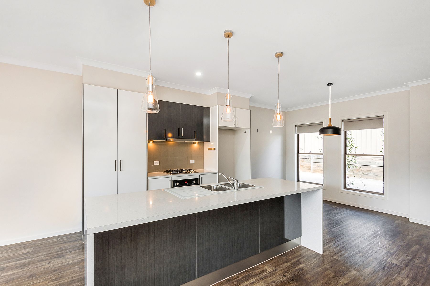 3/3 Leigh Avenue, Kennington, VIC 3550, Kennington - Thumbnail 2