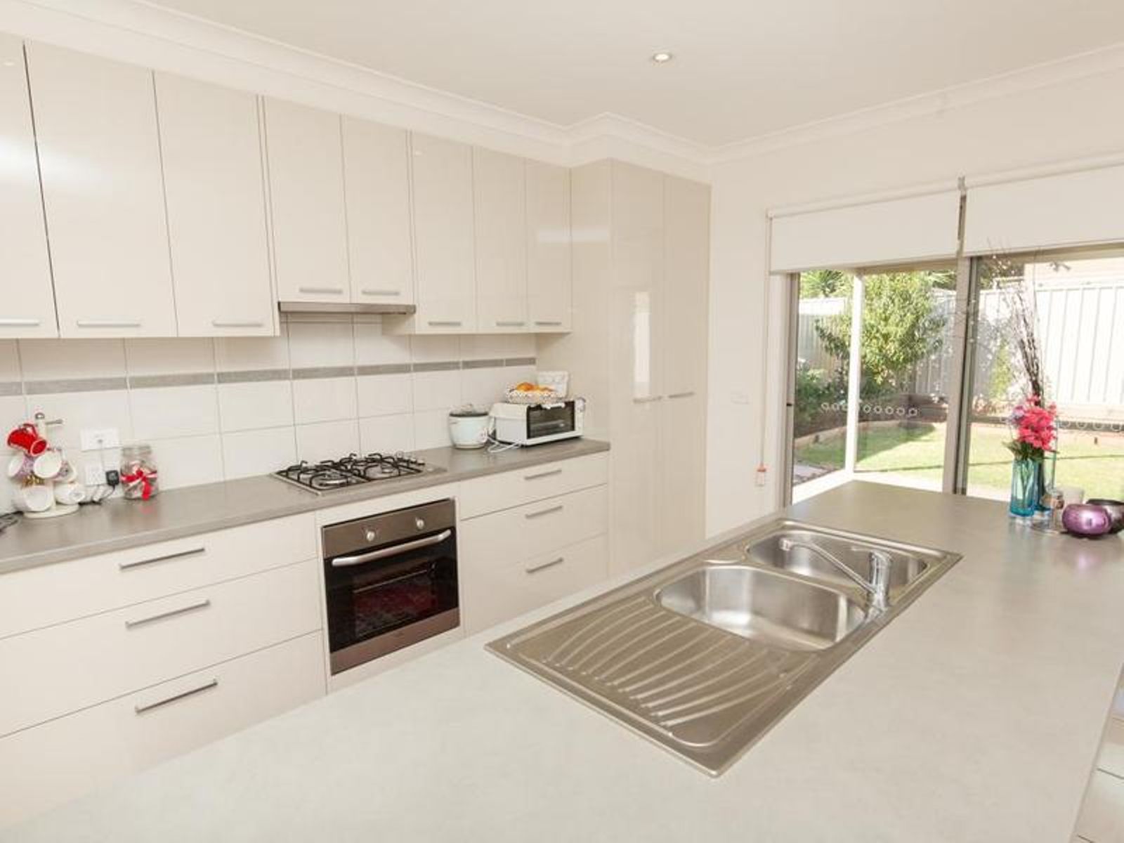 2/11 Wisteria Way, Mildura - Thumbnail 4