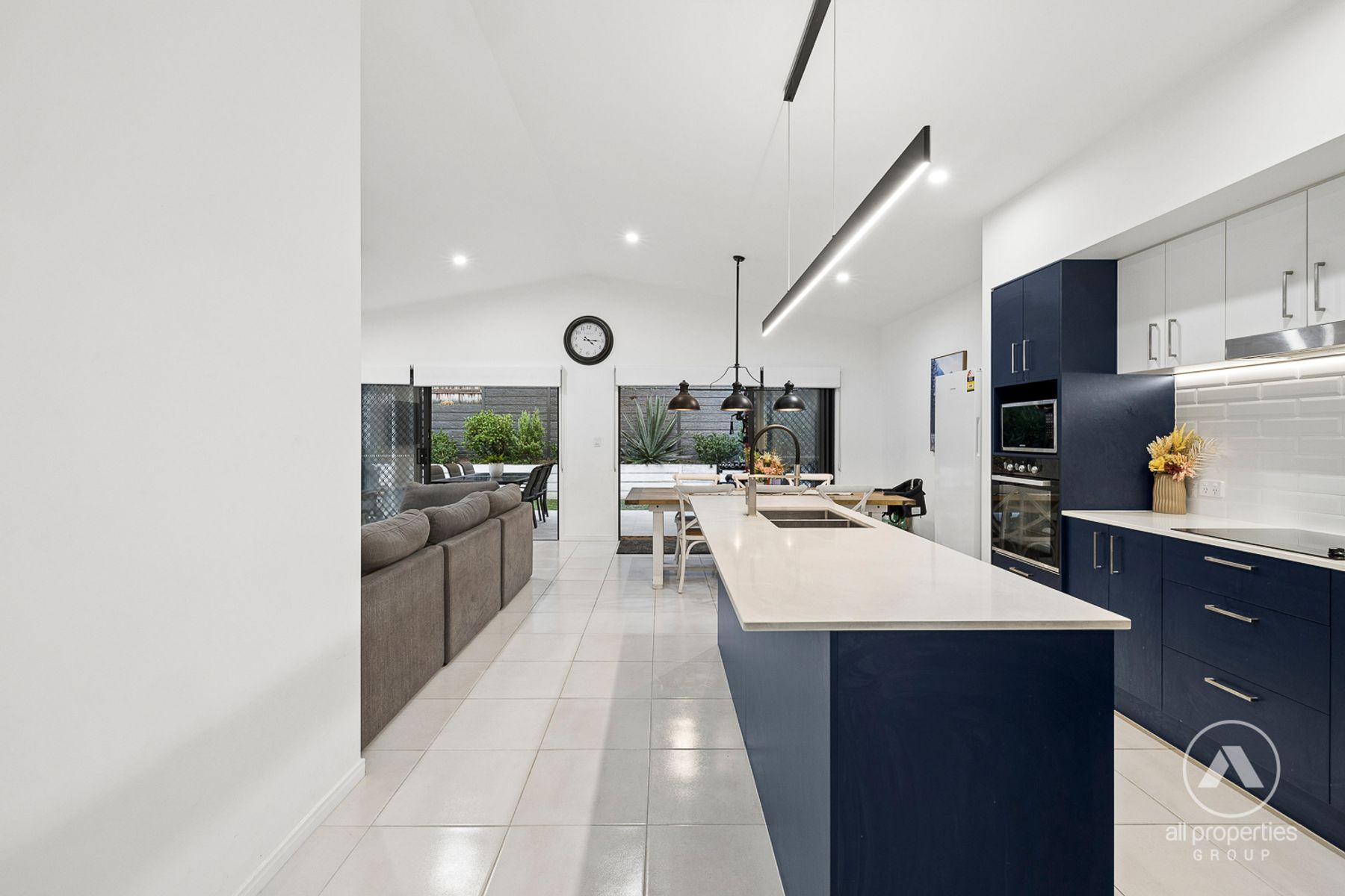 5 AZURE STREET, Bahrs Scrub QLD 4207, Bahrs Scrub - Thumbnail 6