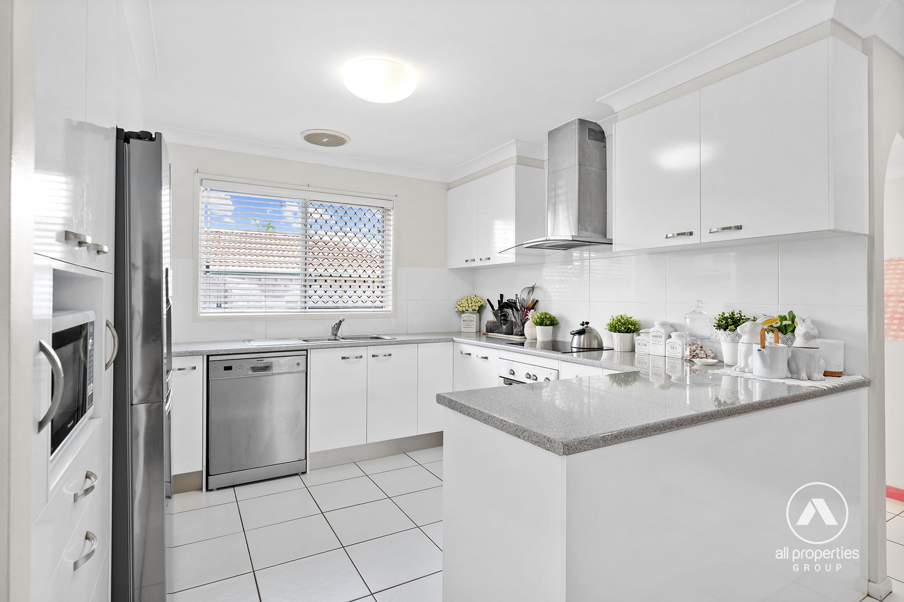3 Wilton Crescent, Boronia Heights QLD 4124, Boronia Heights - Thumbnail 2