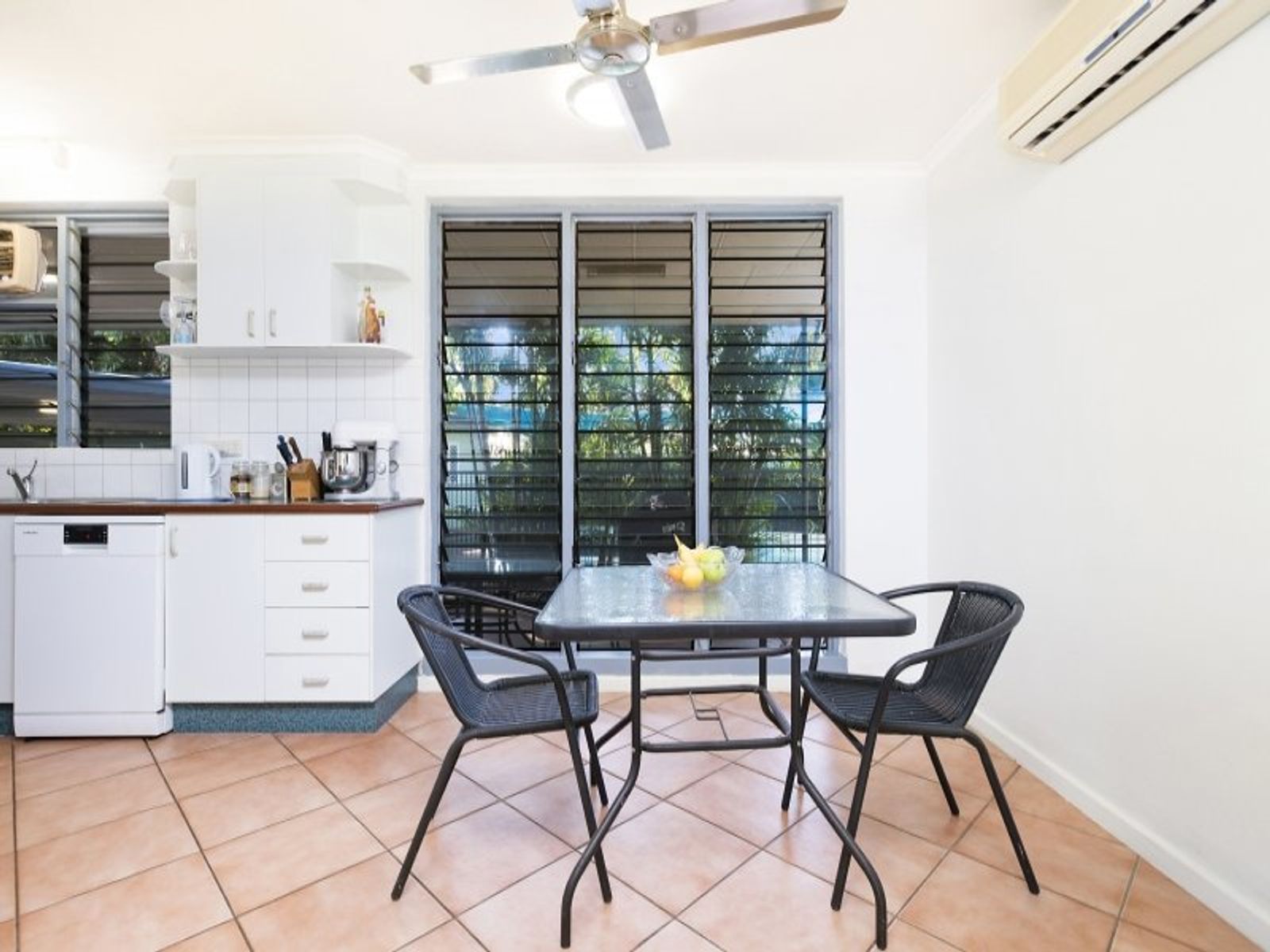 27 Stedcombe Street, Alawa NT 0810, Alawa - Thumbnail 3