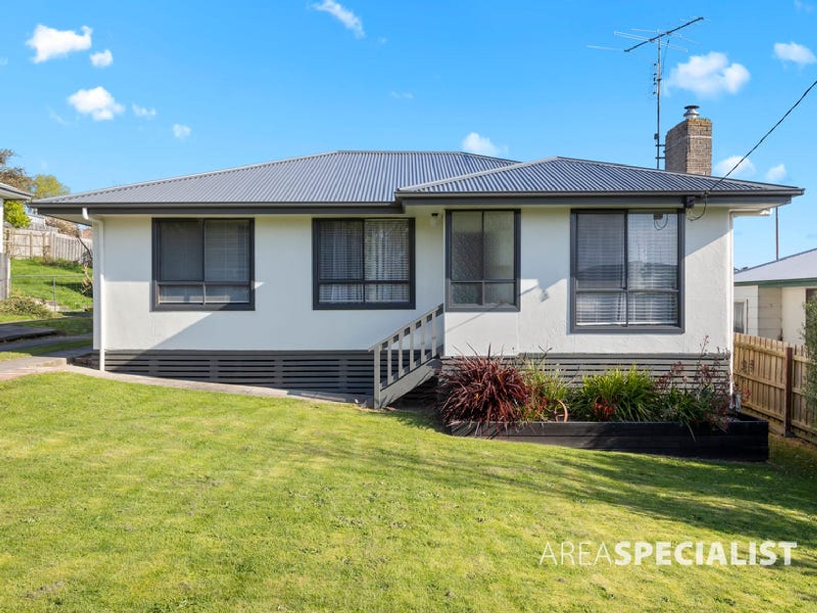 23 Bena Road, Korumburra, VIC 3950, Korumburra - Thumbnail 2