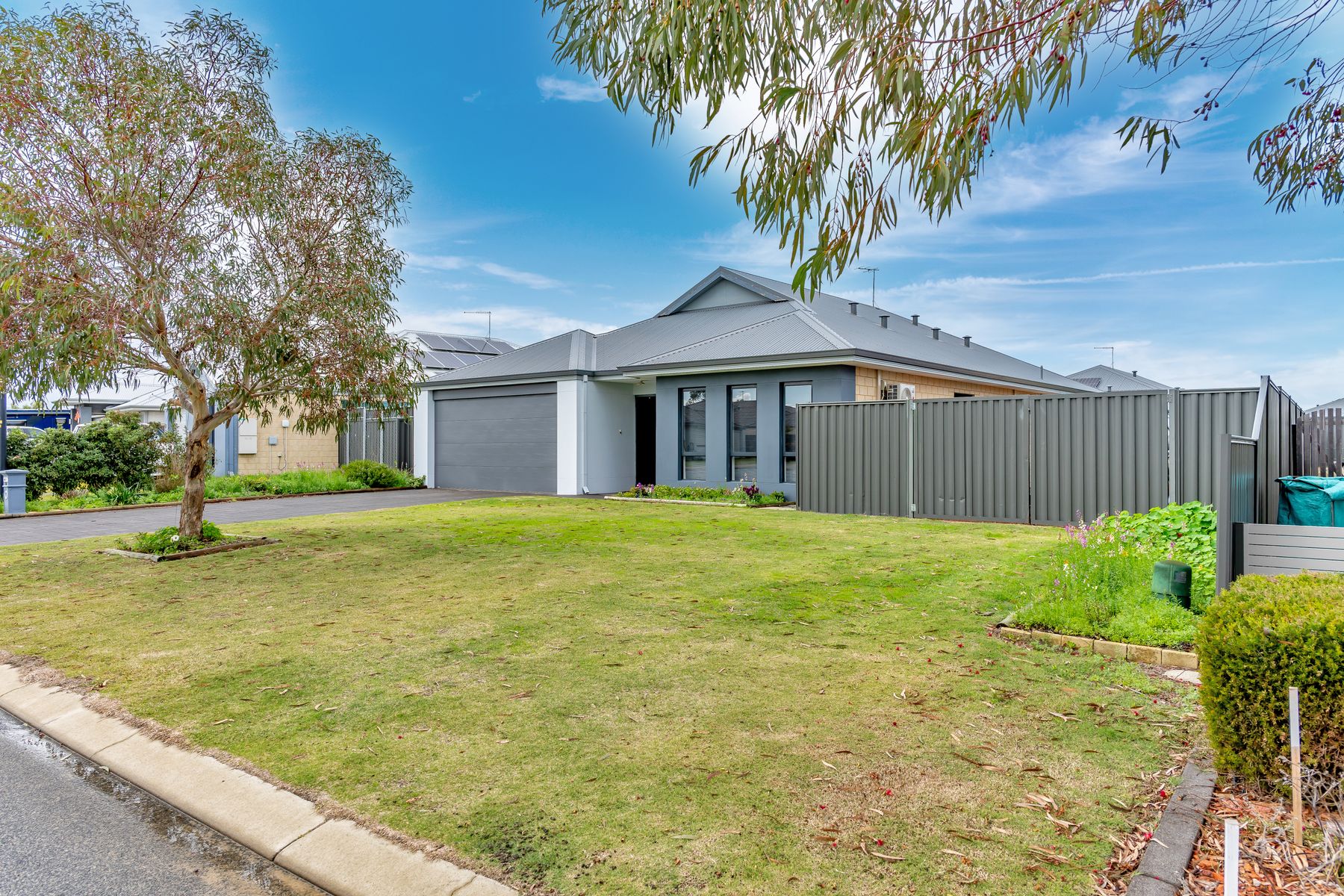 118 Nancarrow Way, Ravenswood WA 6208 - Image 1
