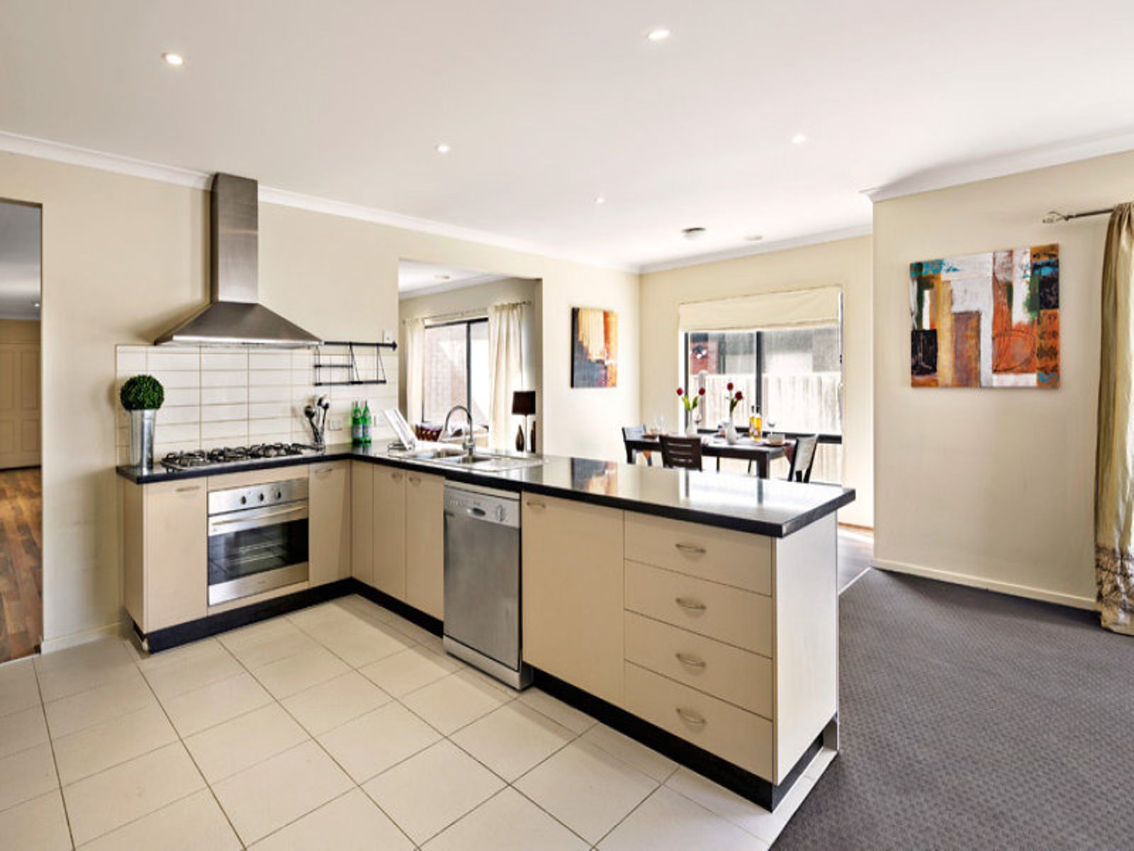 58 Urban Drive, Williams Landing - Thumbnail 4